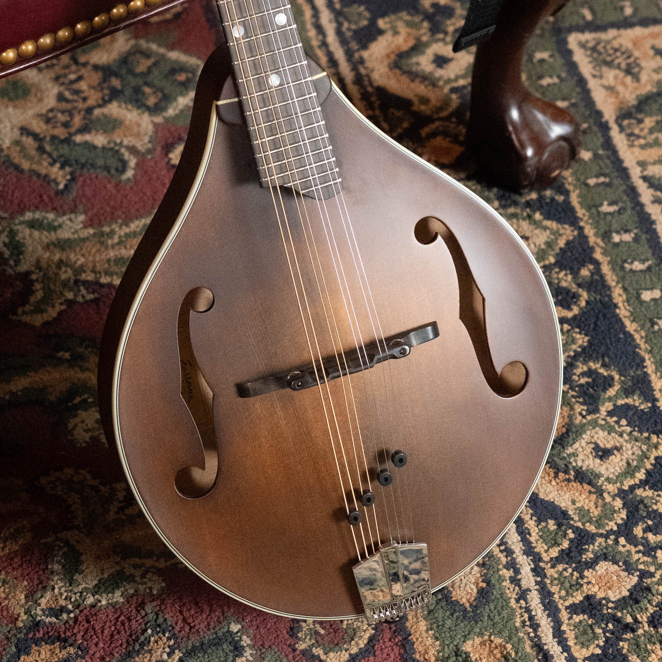 Eastman MD305 Spruce/Maple A-Style Hand-Carved Mandolin #0882