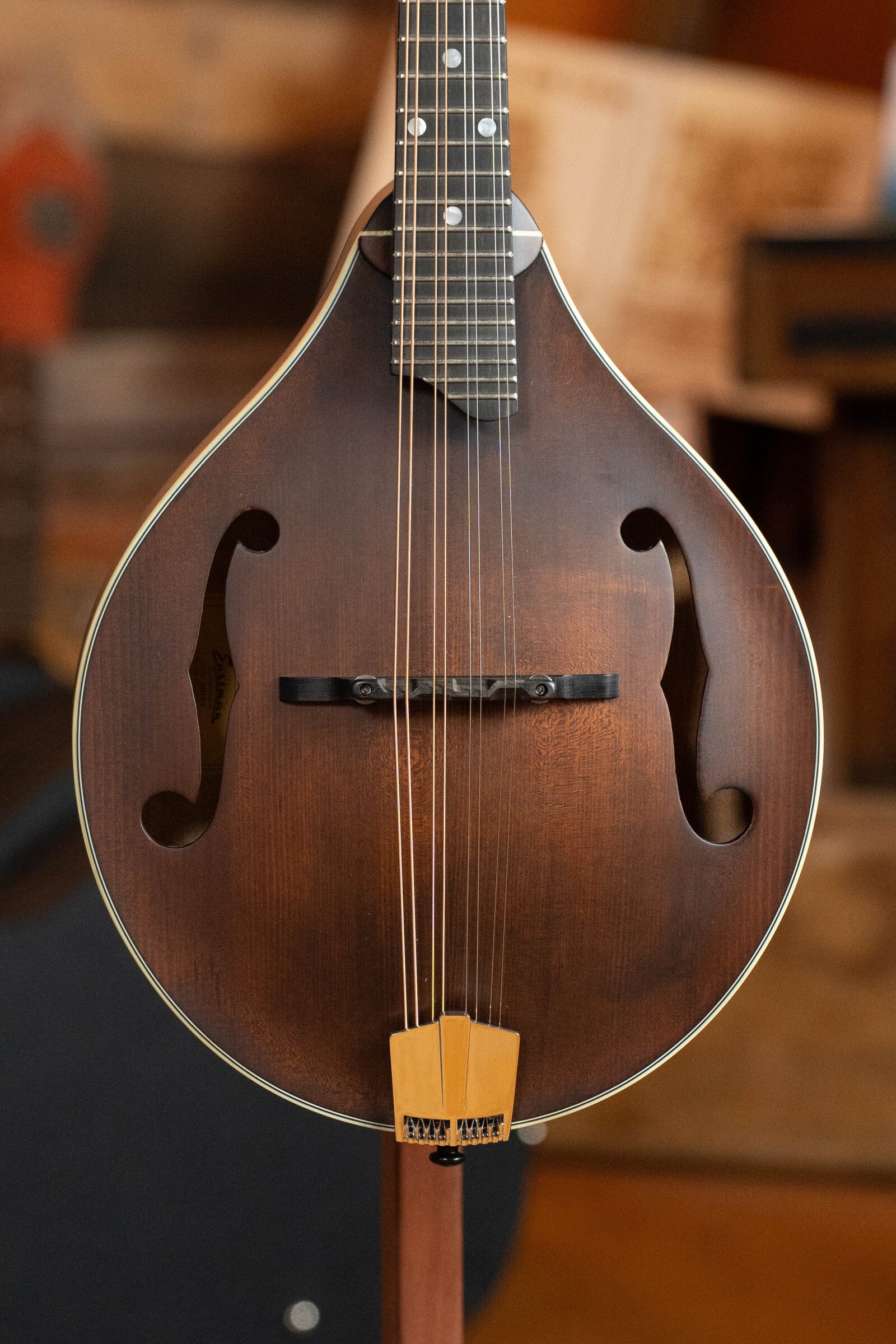 Eastman MD305 Spruce/Maple A-Style Hand-Carved Mandolin #3604