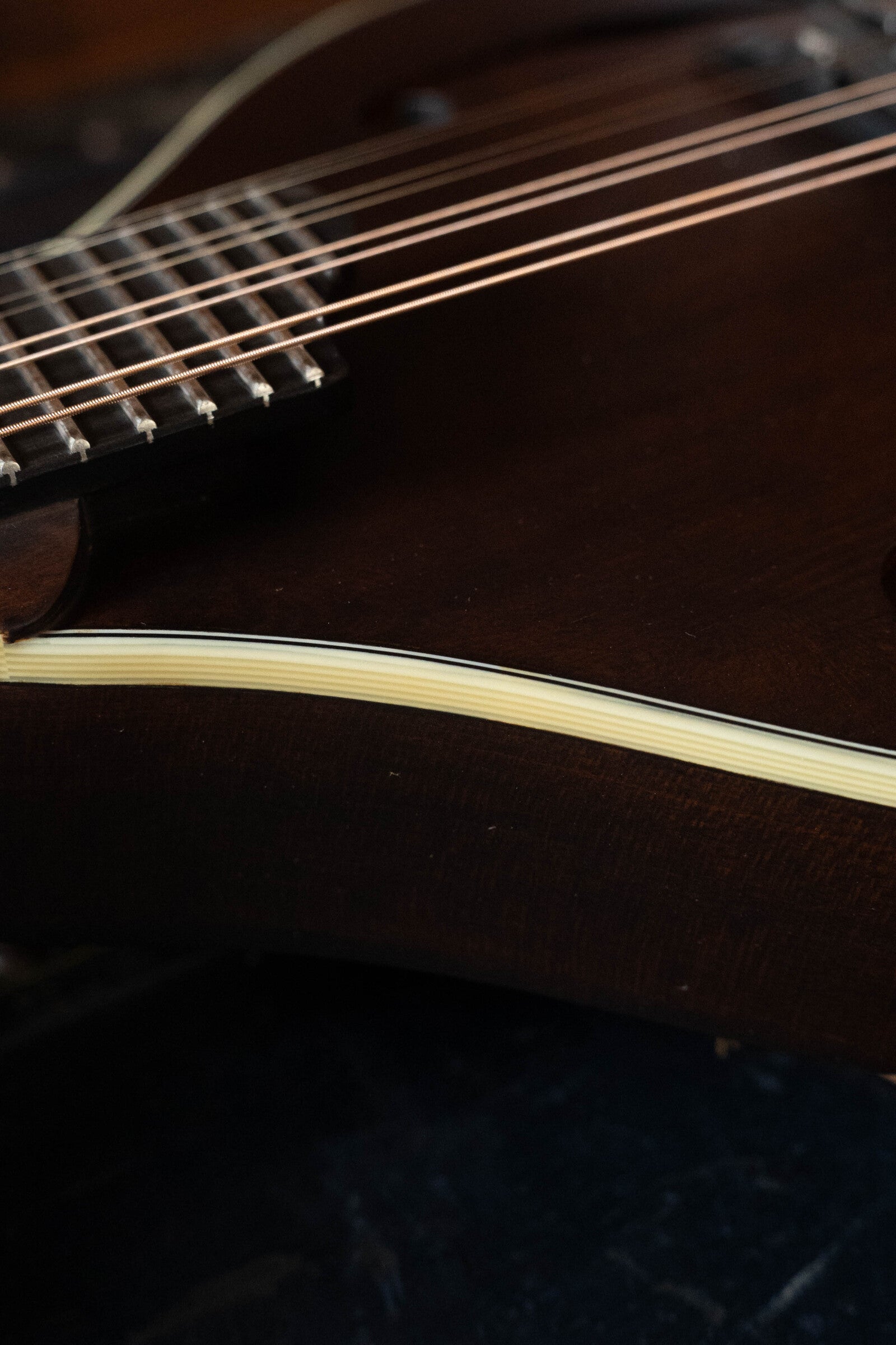 Eastman MD305 Spruce/Maple A-Style Hand-Carved Mandolin #3604
