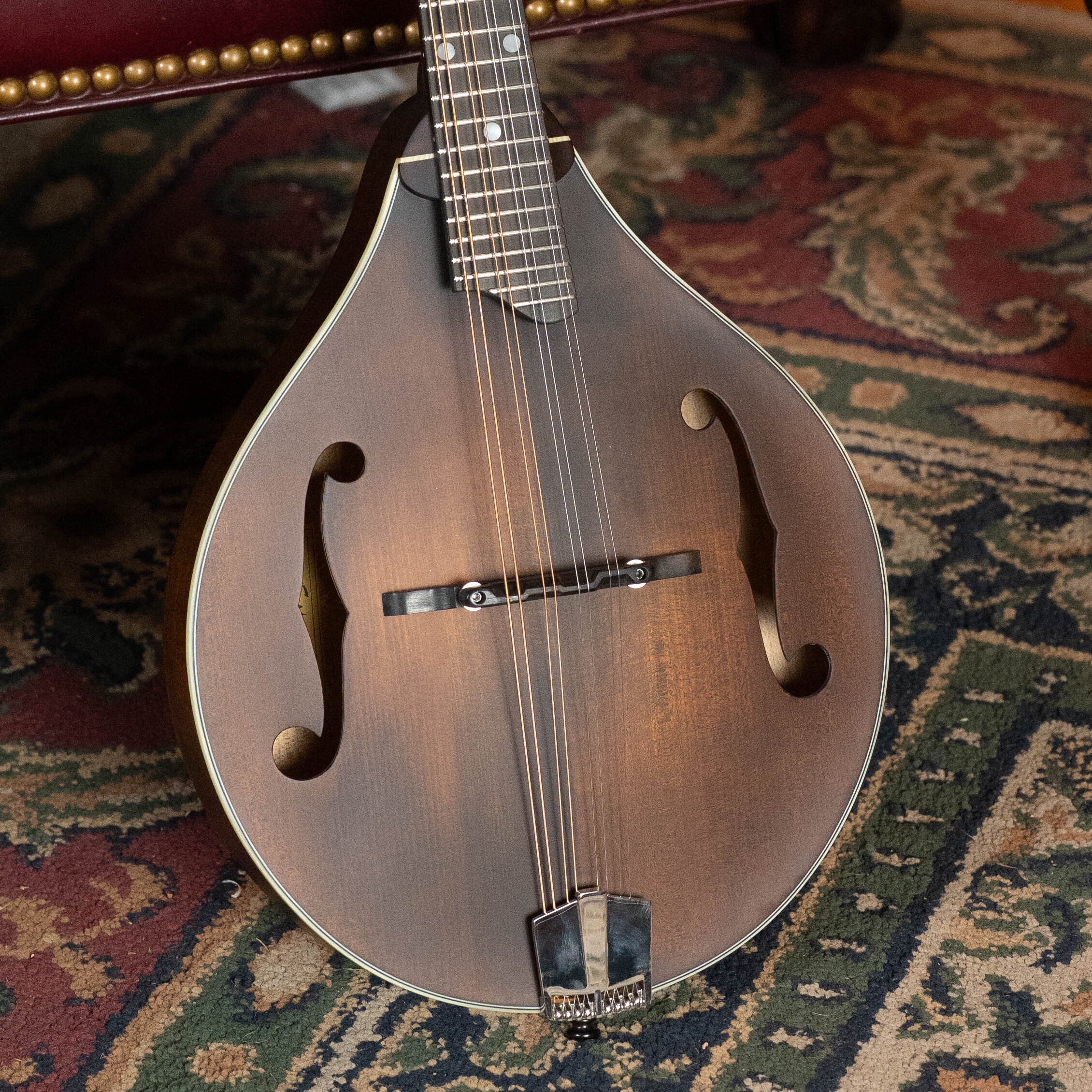 Eastman MD305 Spruce/Maple A-Style Hand-Carved Mandolin #3606