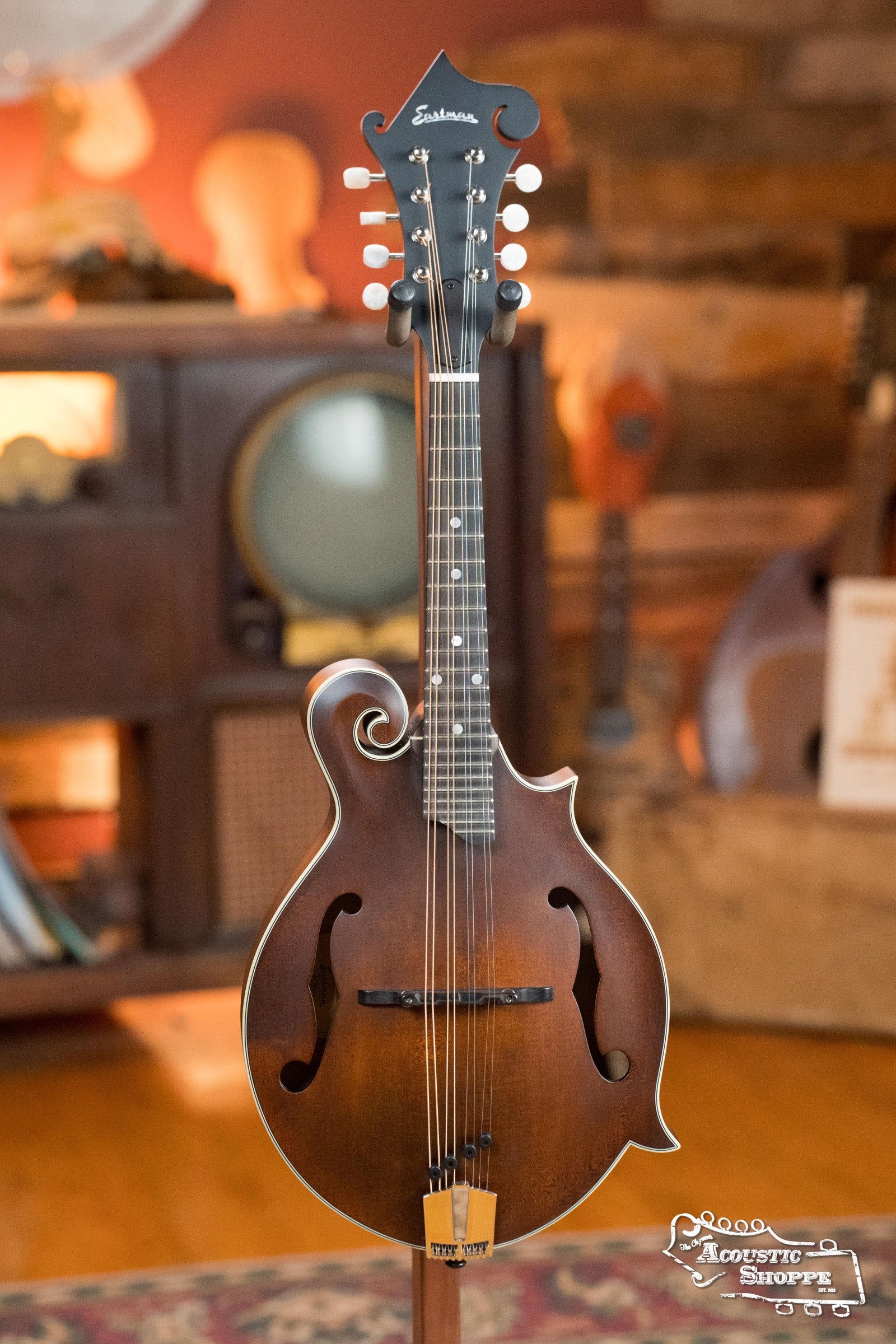 Eastman MD315 F-Style Hand-Carved Mandolin #3212