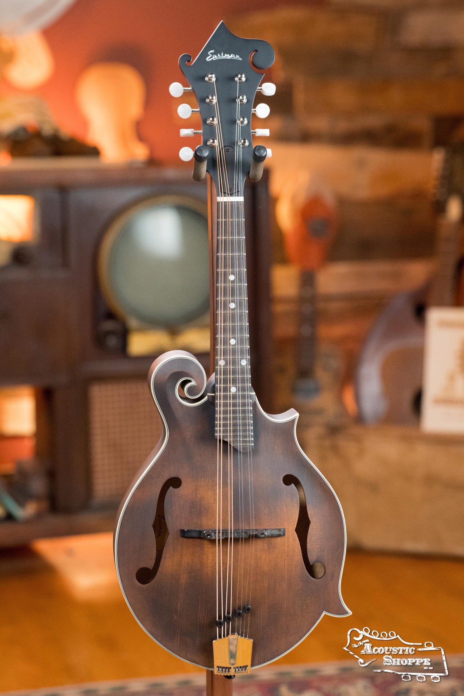 Eastman MD315 F-Style Hand-Carved Mandolin #3311