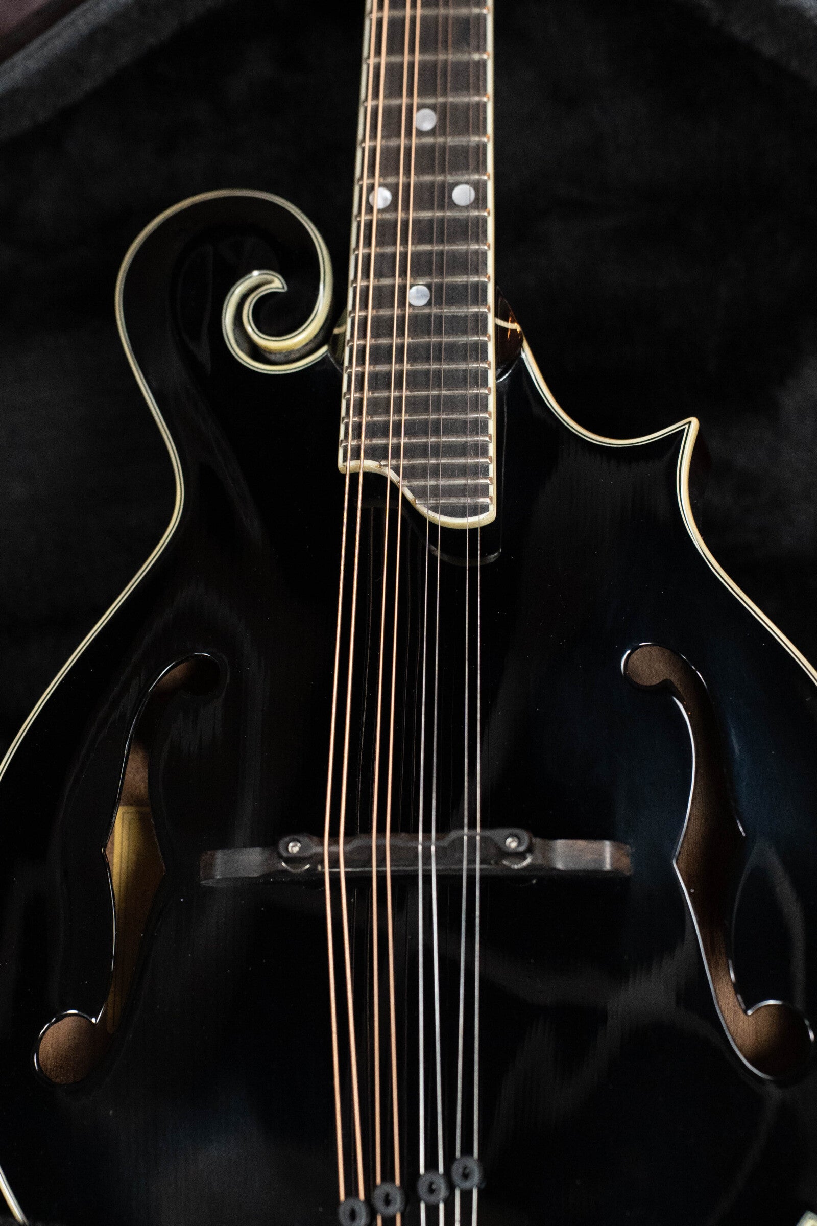 Eastman MD415-BK Black Top F-Style Mandolin #2089