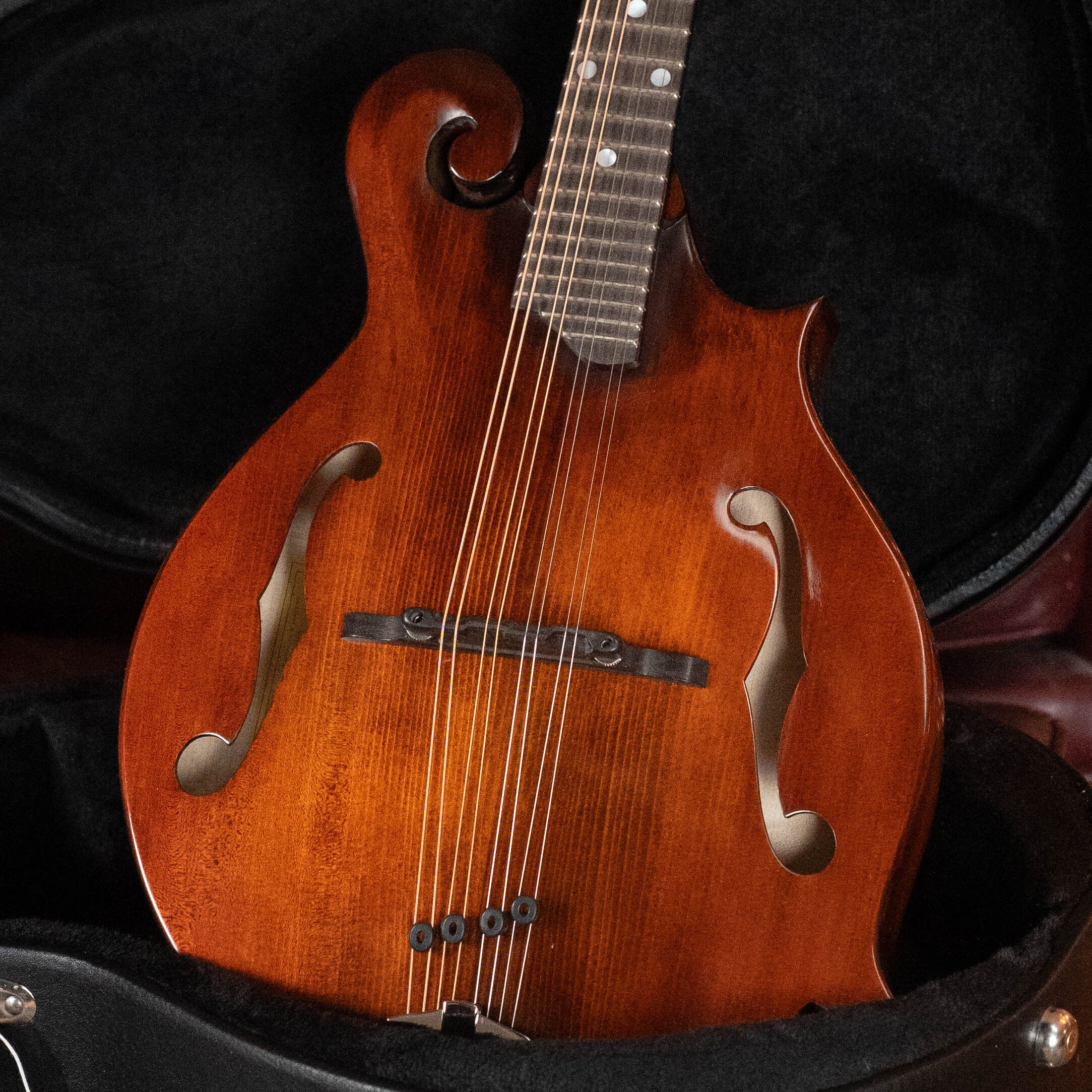 Eastman MD515CC/TV Comfort Contour TrueTone Vintage Gloss F-Style Mandolin #2395