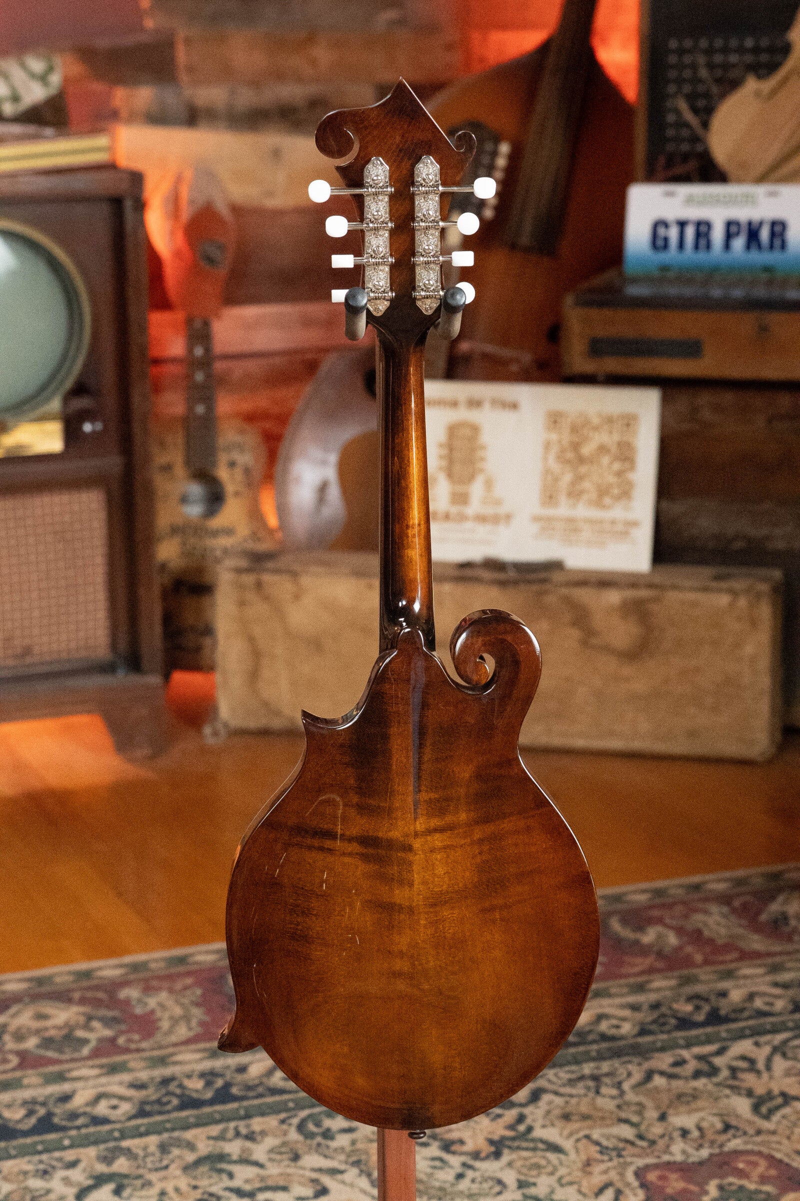 Eastman MD515-CS Classic Sunburst F-Style Mandolin #2842