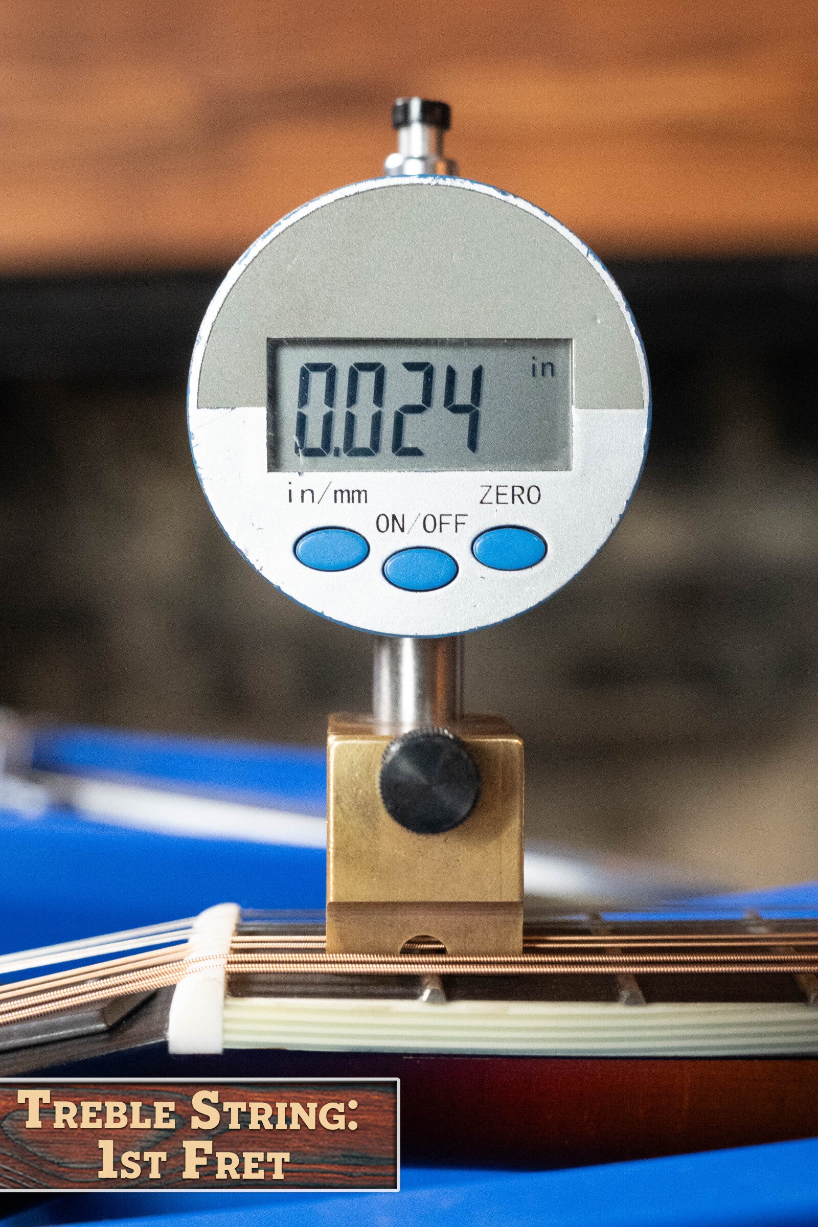 Eastman MD515/TV-WN-SB Spruce/Maple Wide Nut Sunburst F-Style Mandolin #4330