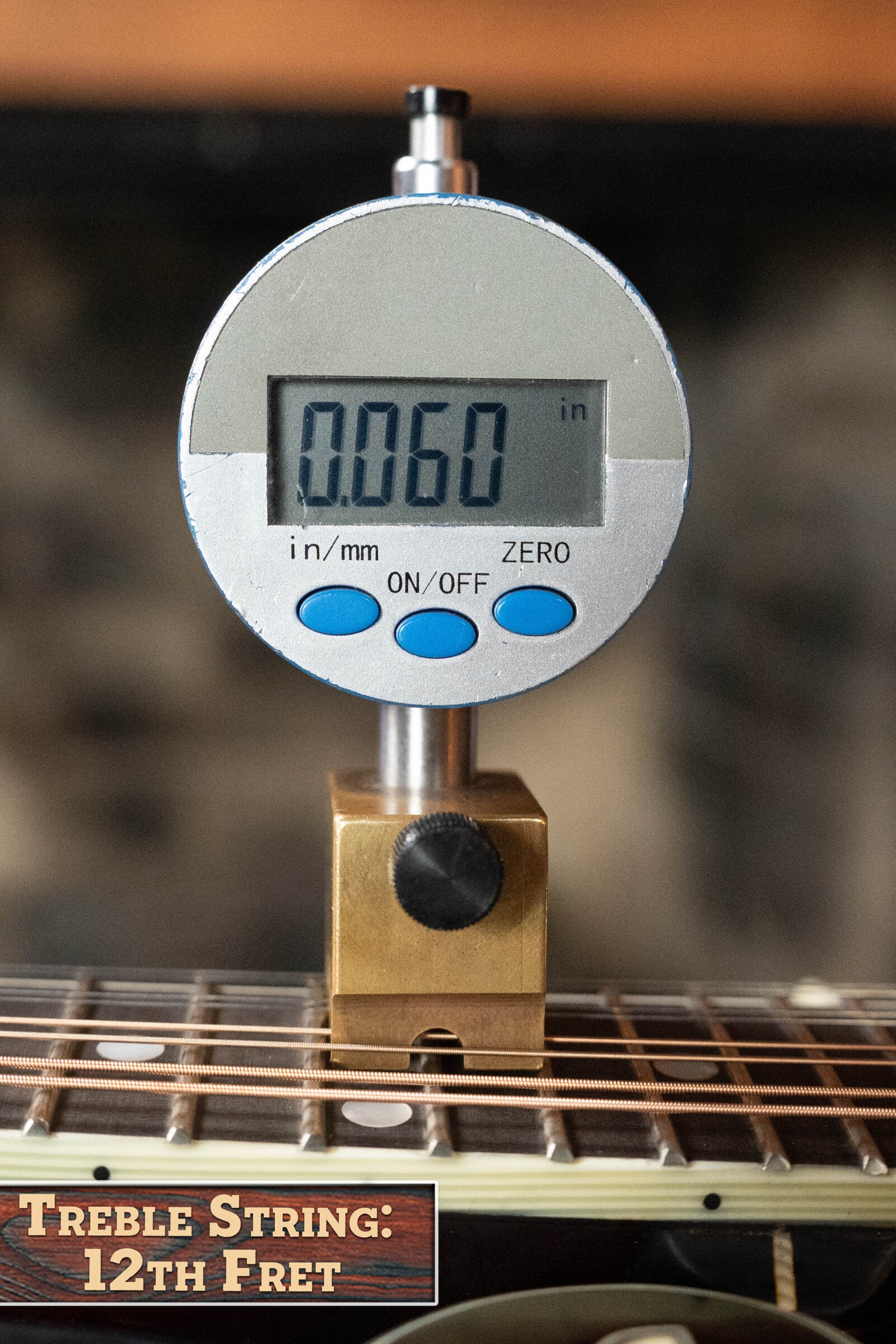 Eastman MD515/TV-WN-SB Spruce/Maple Wide Nut Sunburst F-Style Mandolin #4330