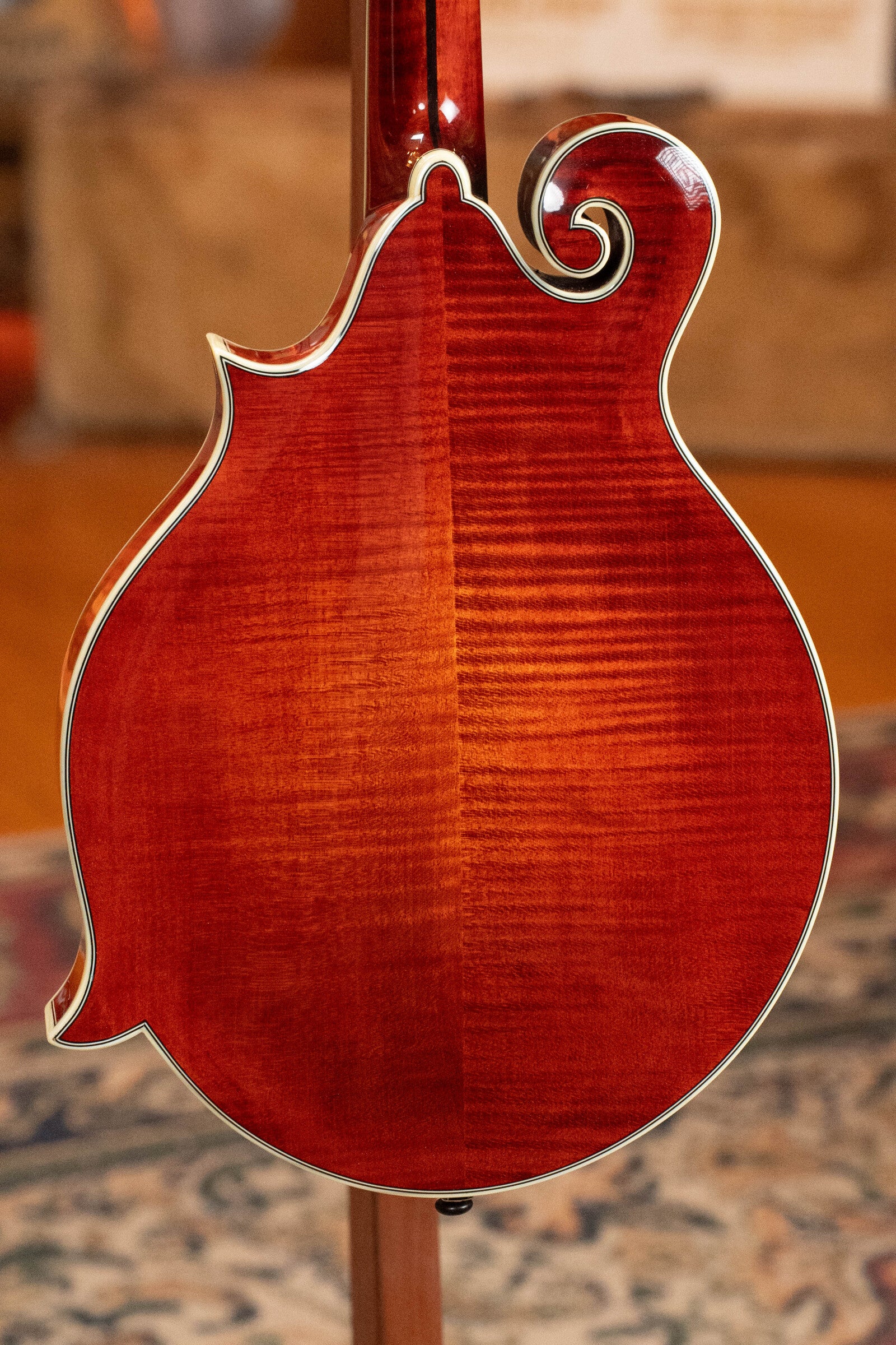 Eastman MD815 Adirondack Spruce/Flamed Maple F-Style Mandolin #1802