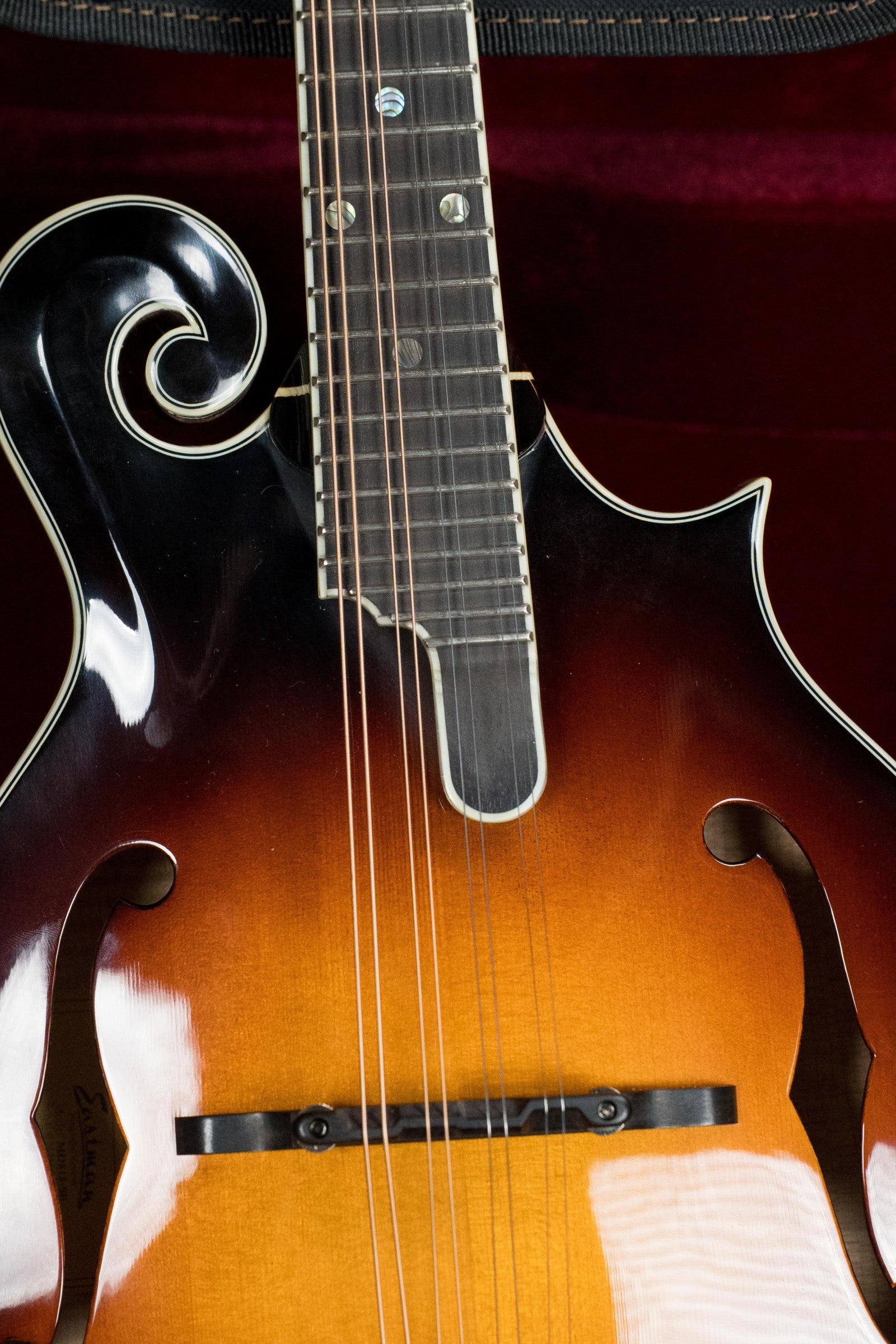 Eastman MD815-SB Adirondack/Flamed Maple Sunburst F-Style Mandolin #2496