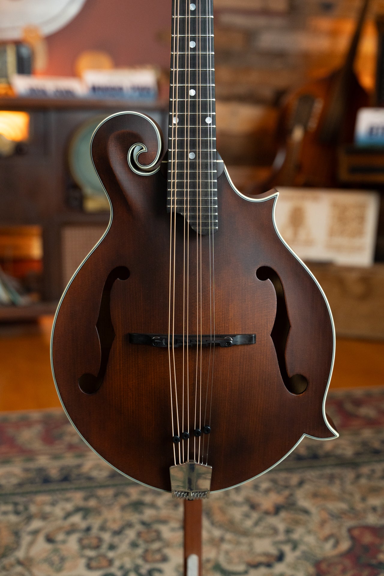 Eastman MDA315 Spruce/Highly Flamed Maple Classic Finish Mandola #5437