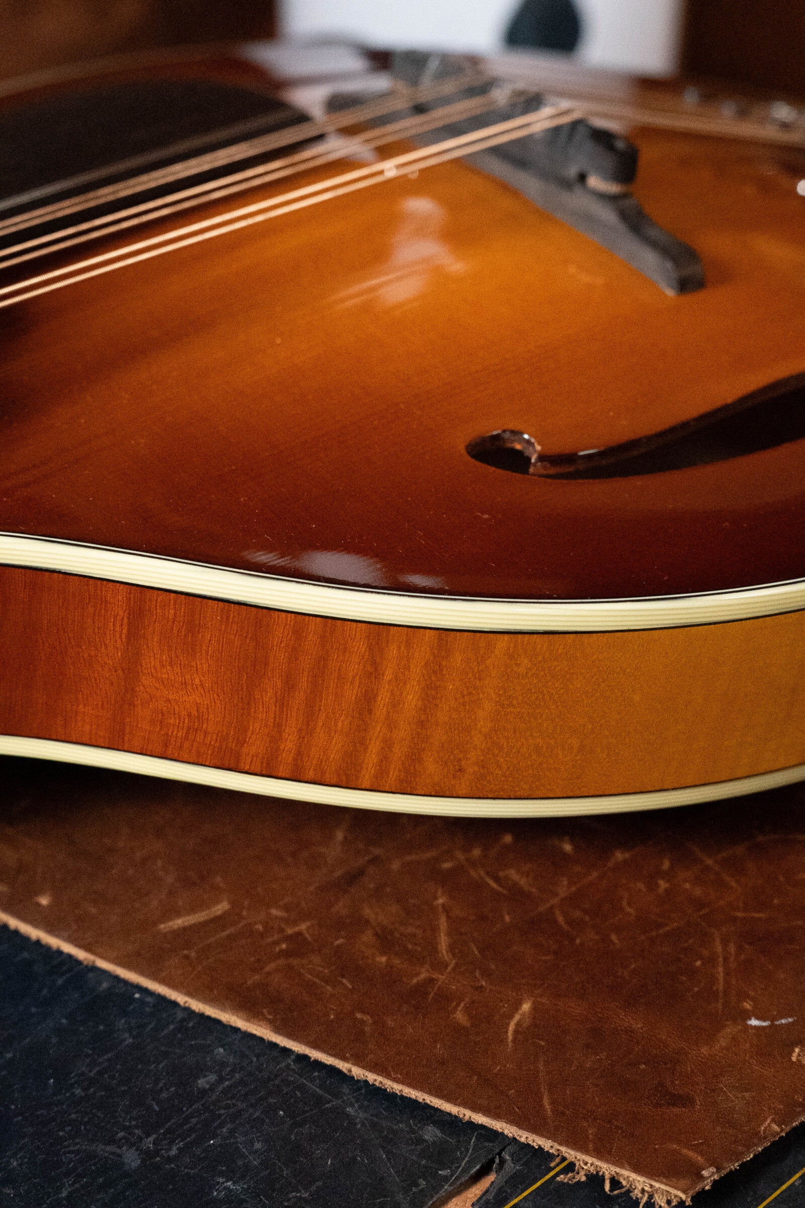Eastman MDO605-GB Spruce/Maple Goldburst Octave A-Style Mandolin w/ K&K Pickup #1768