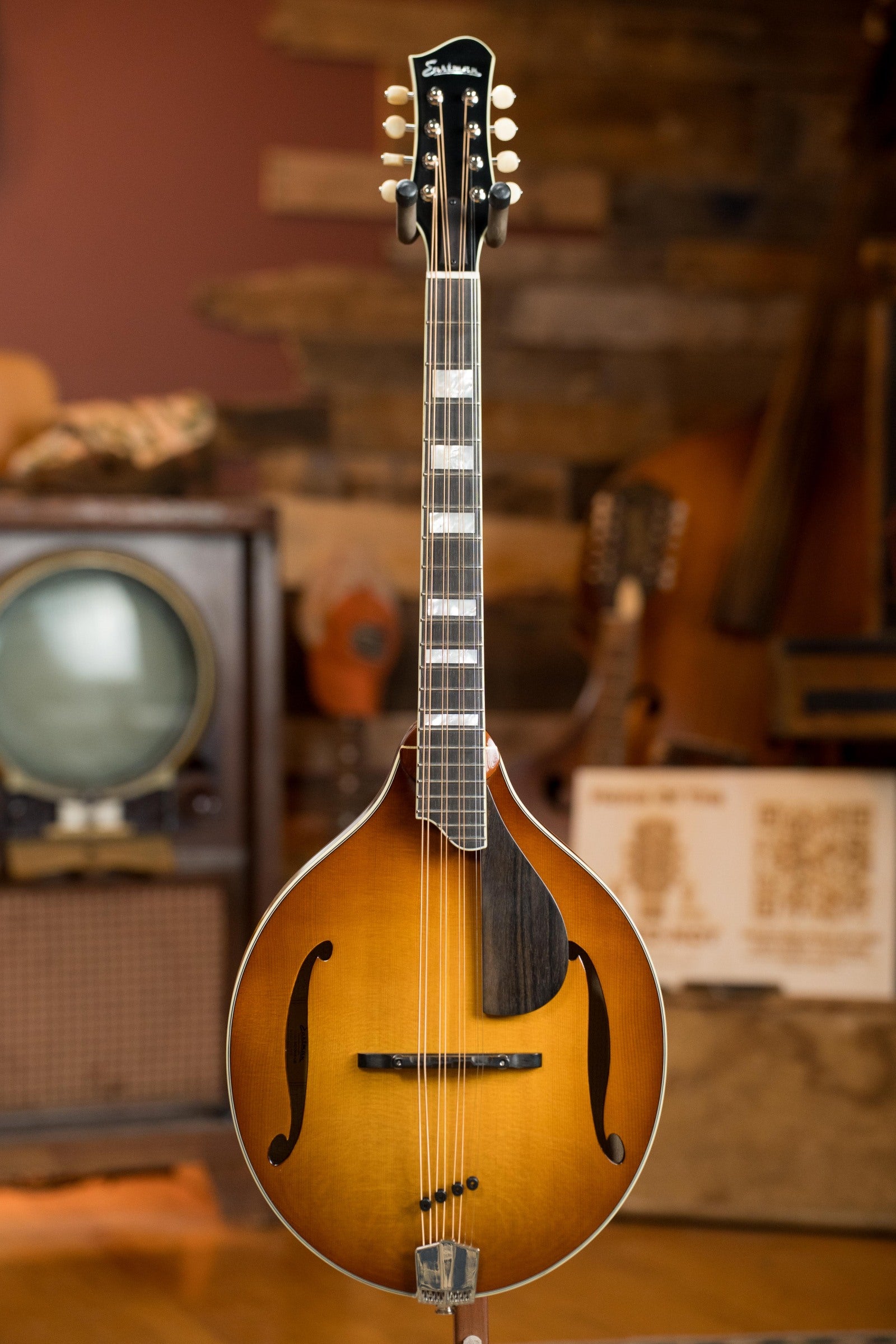 Eastman MDO605-GB Spruce/Maple Goldburst Octave A-Style Mandolin w/ K&K Pickup #5439