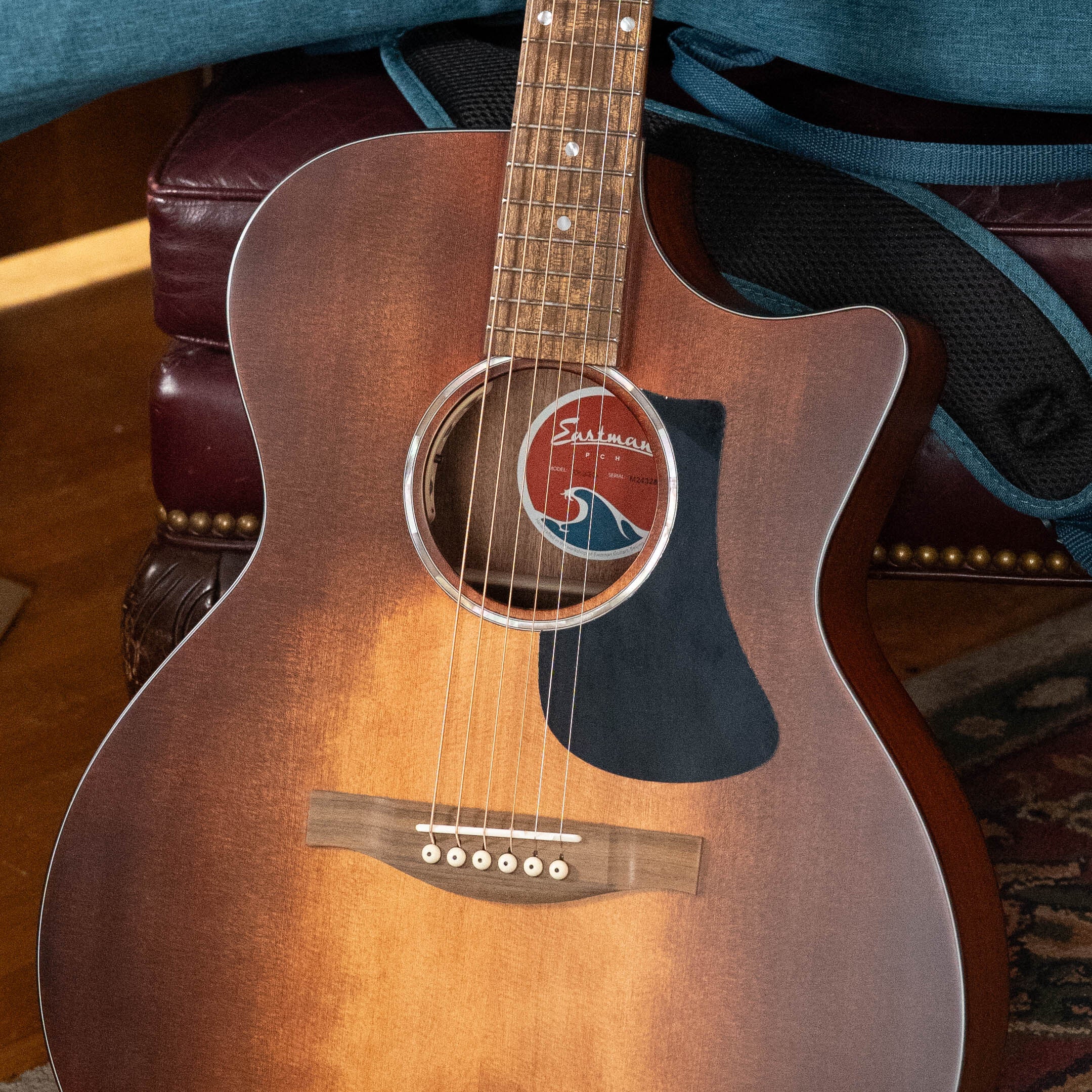 Eastman PCH1-GACE-CLA Sitka/Laminated Sapele Cutaway Grand Auditorium Classic Finish Guitar w/Electronics #2800