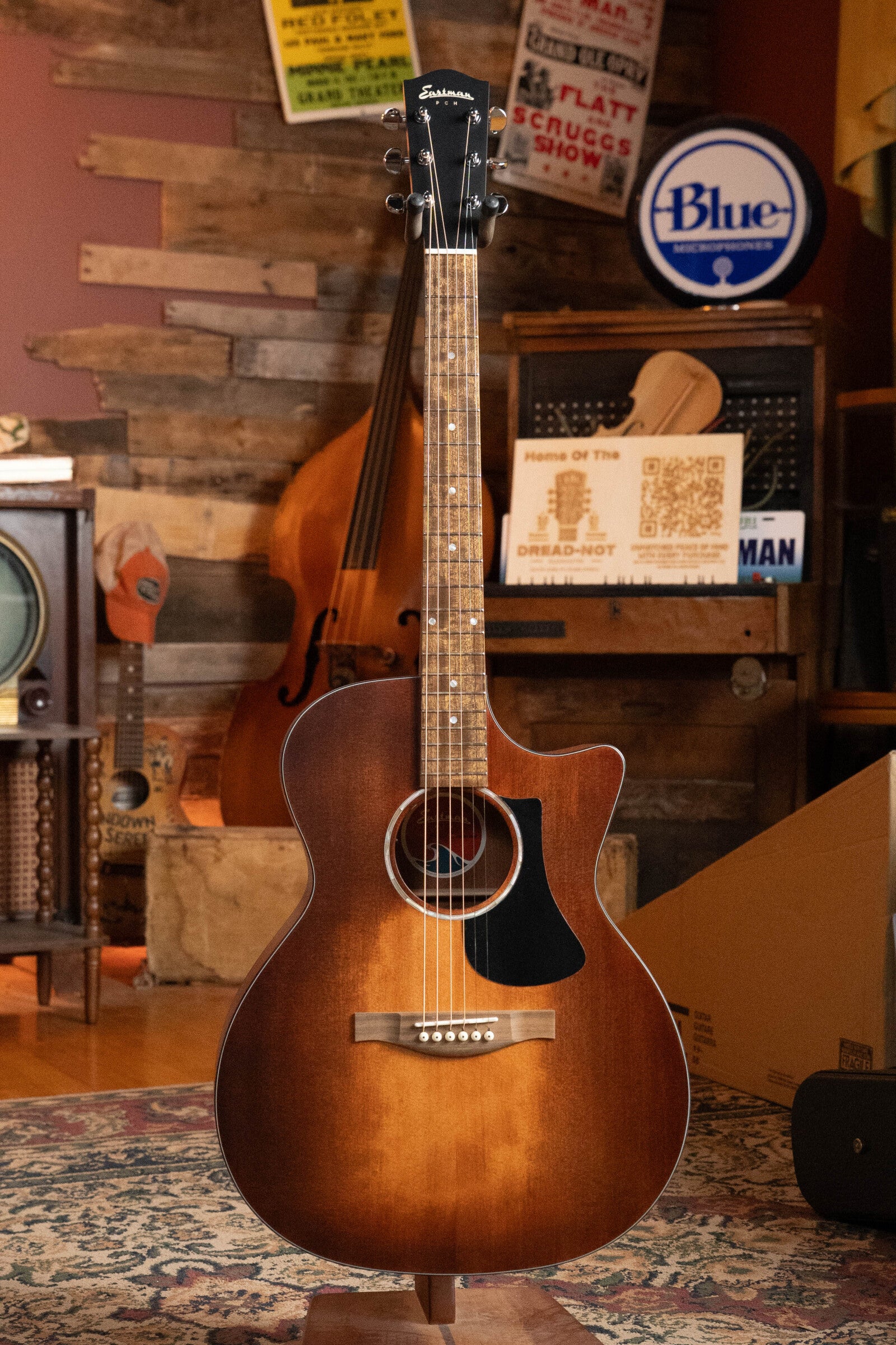 Eastman PCH1-GACE-CLA Sitka/Laminated Sapele Cutaway Grand Auditorium Classic Finish Guitar w/Electronics #2800