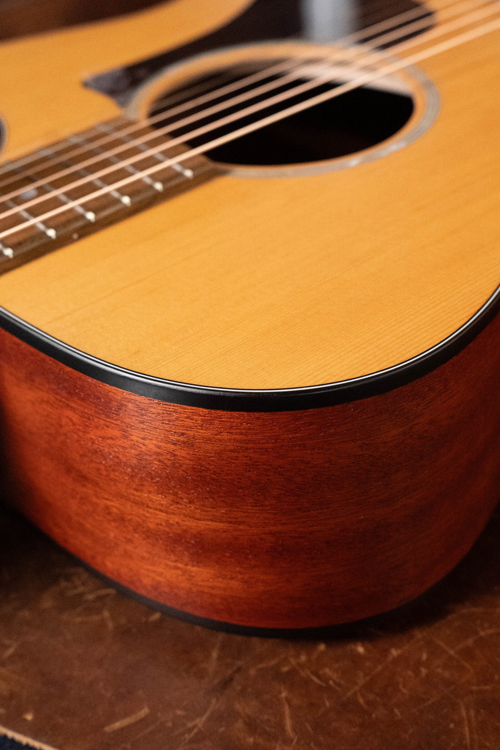 Eastman PCH1-GACE Sitka/Laminated Sapele Cutaway Grand Auditorium Guitar w/Electronics #2256
