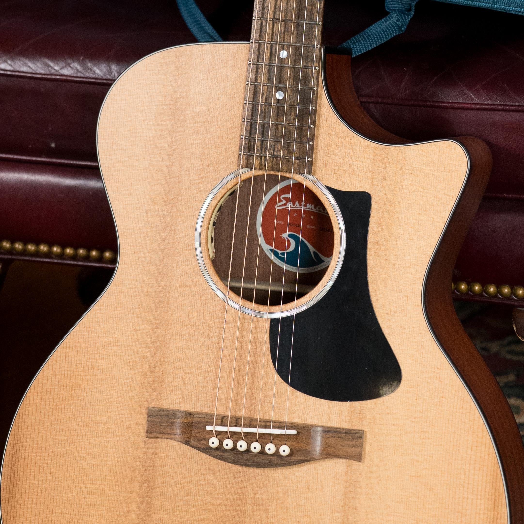 Eastman PCH1-GACE Sitka/Laminated Sapele Cutaway Grand Auditorium Guitar w/Electronics #3777