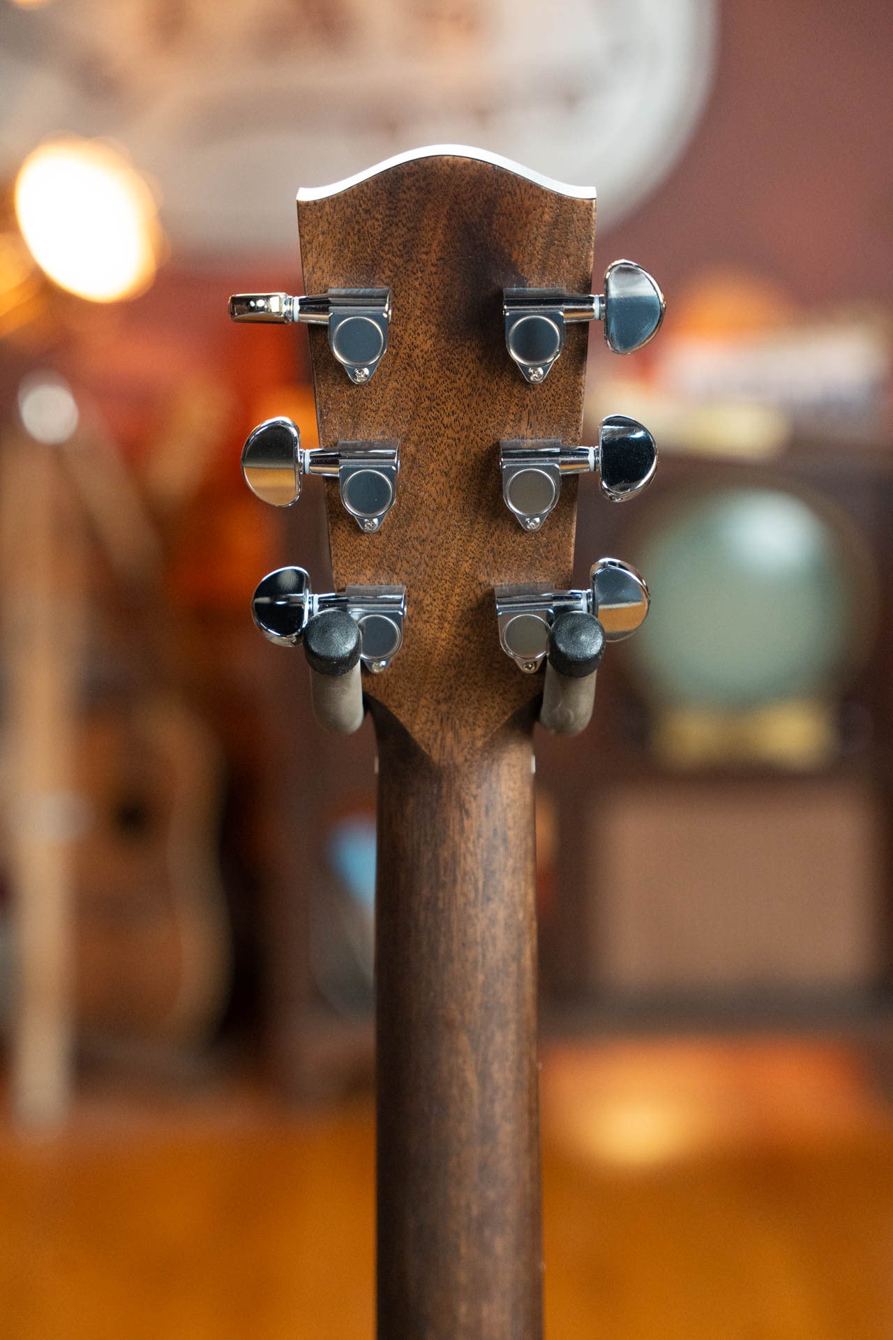 Eastman PCH2-OM-BK Solid Thermo-Cured Sitka/Laminated Rosewood Orchestra Model Gloss Black Top Acoustic Guitar #1077