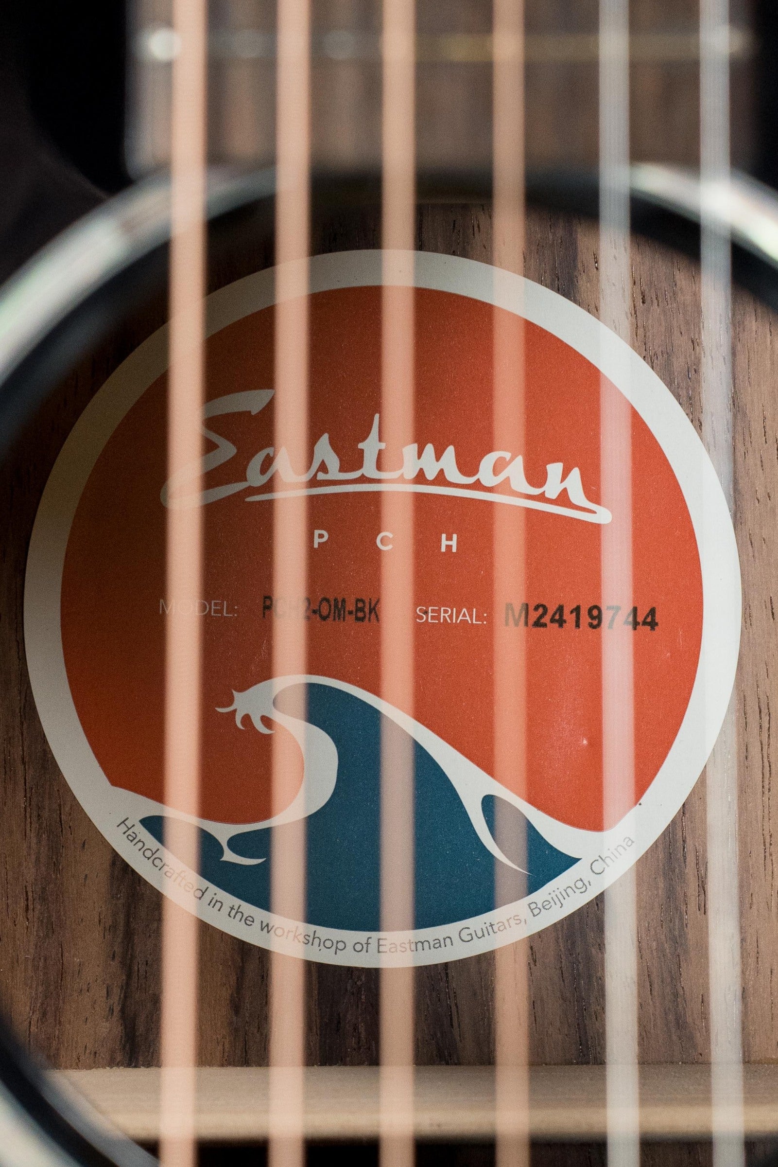 Eastman PCH2-OM-BK Solid Thermo-Cured Sitka/Laminated Rosewood Orchestra Model Black Top Acoustic Guitar #9744