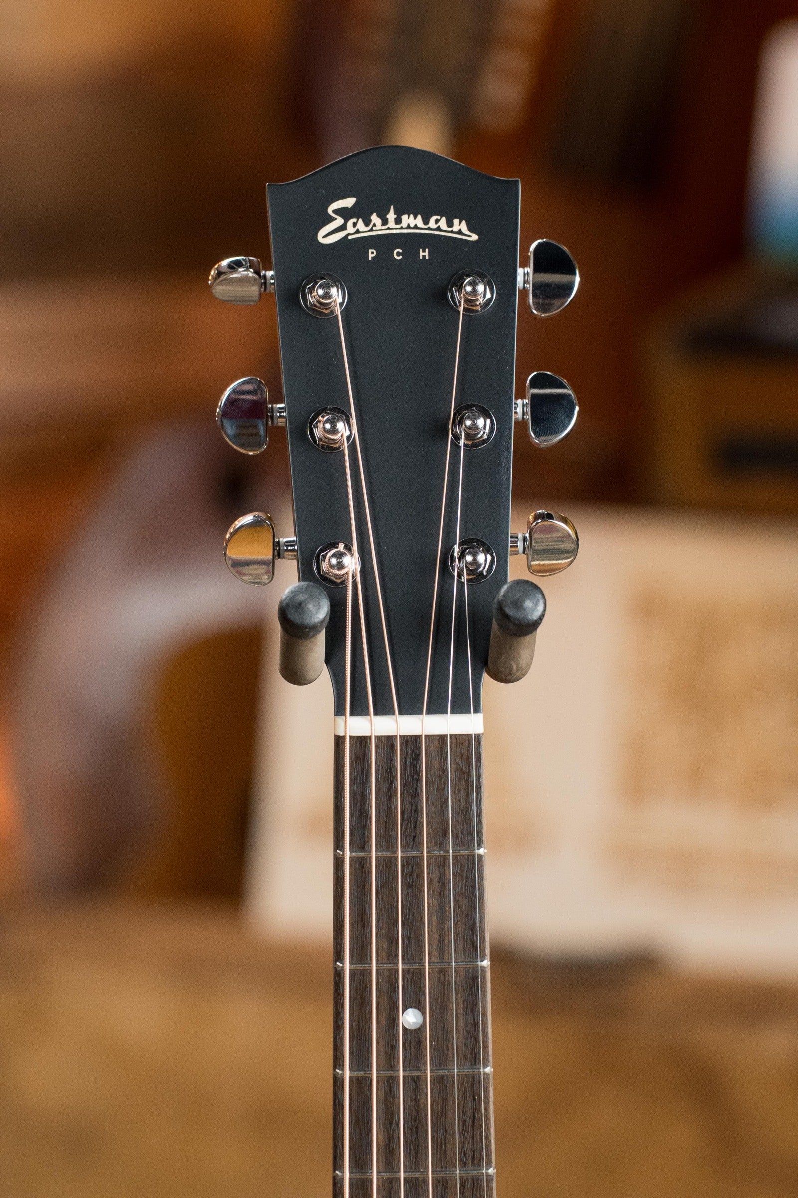Eastman PCH2-OM-BK Solid Thermo-Cured Sitka/Laminated Rosewood Orchestra Model Black Top Acoustic Guitar #9744