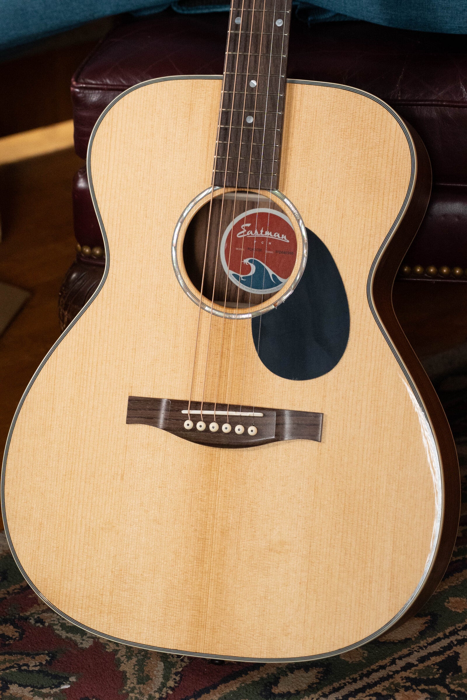 Eastman PCH2-OM Solid Sitka/Laminated Rosewood Orchestra Model Acoustic Guitar #0365
