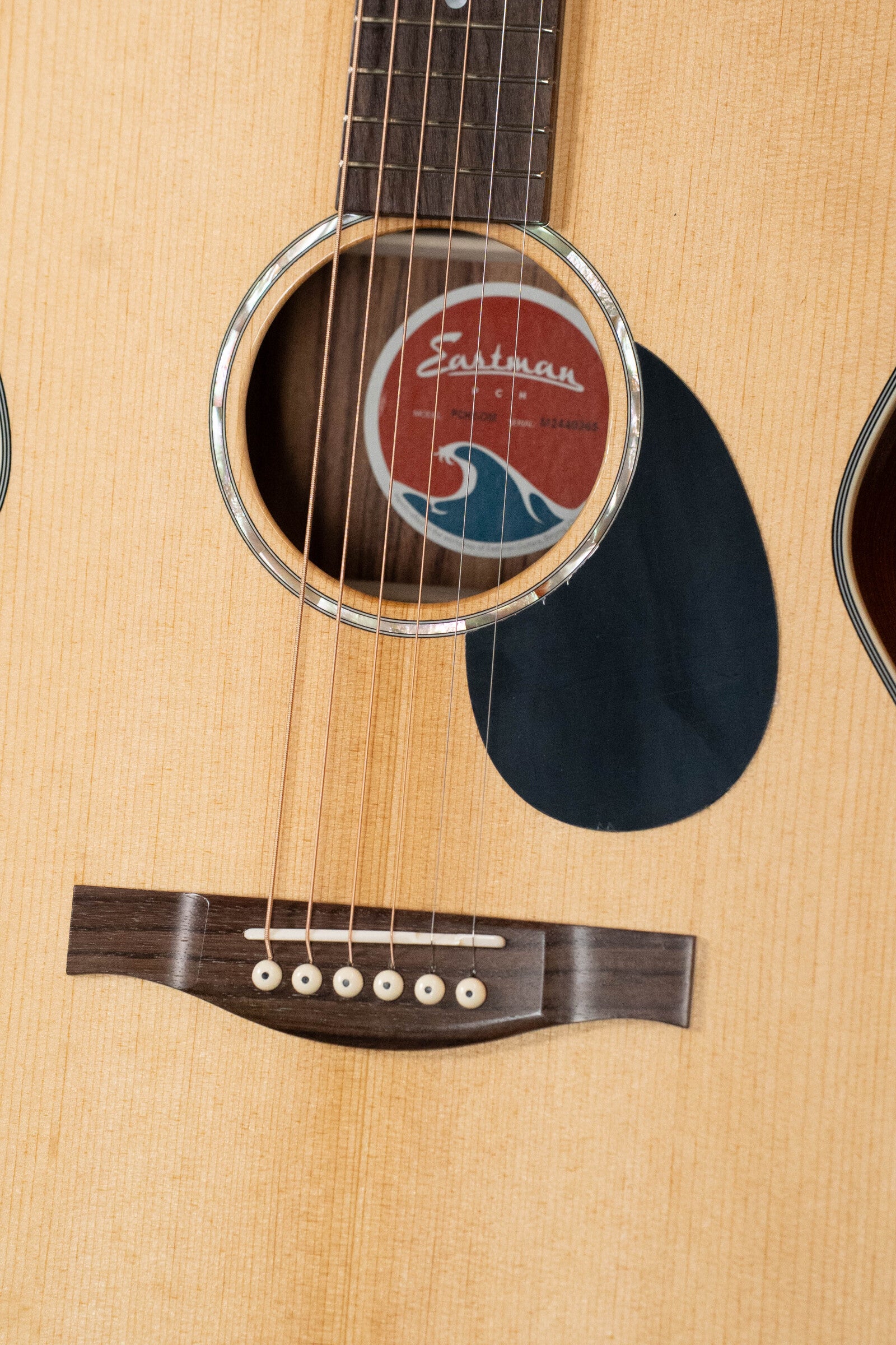 Eastman PCH2-OM Solid Sitka/Laminated Rosewood Orchestra Model Acoustic Guitar #0365
