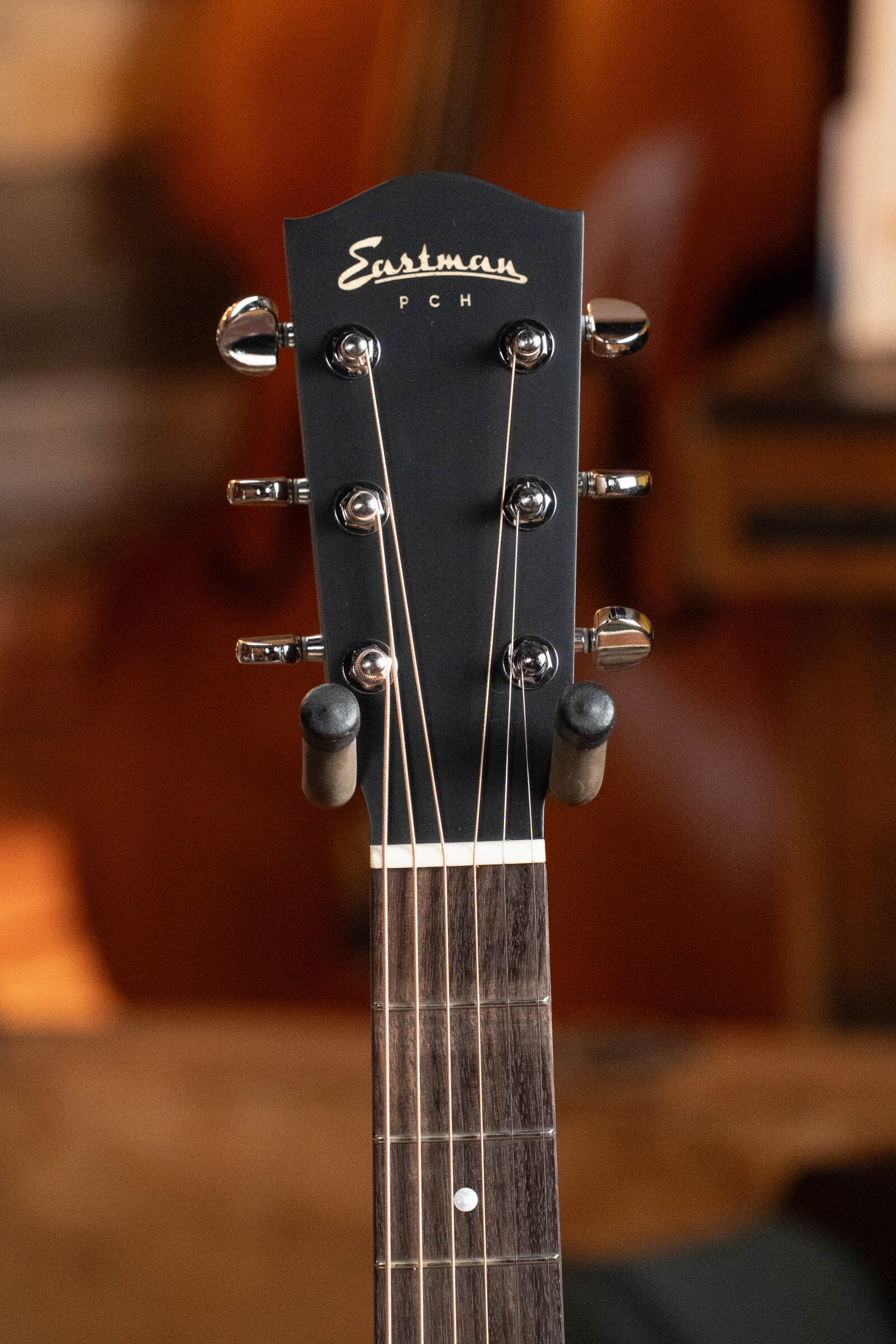 Eastman PCH2-OM Solid Sitka/Laminated Rosewood Orchestra Model Acoustic Guitar #0365
