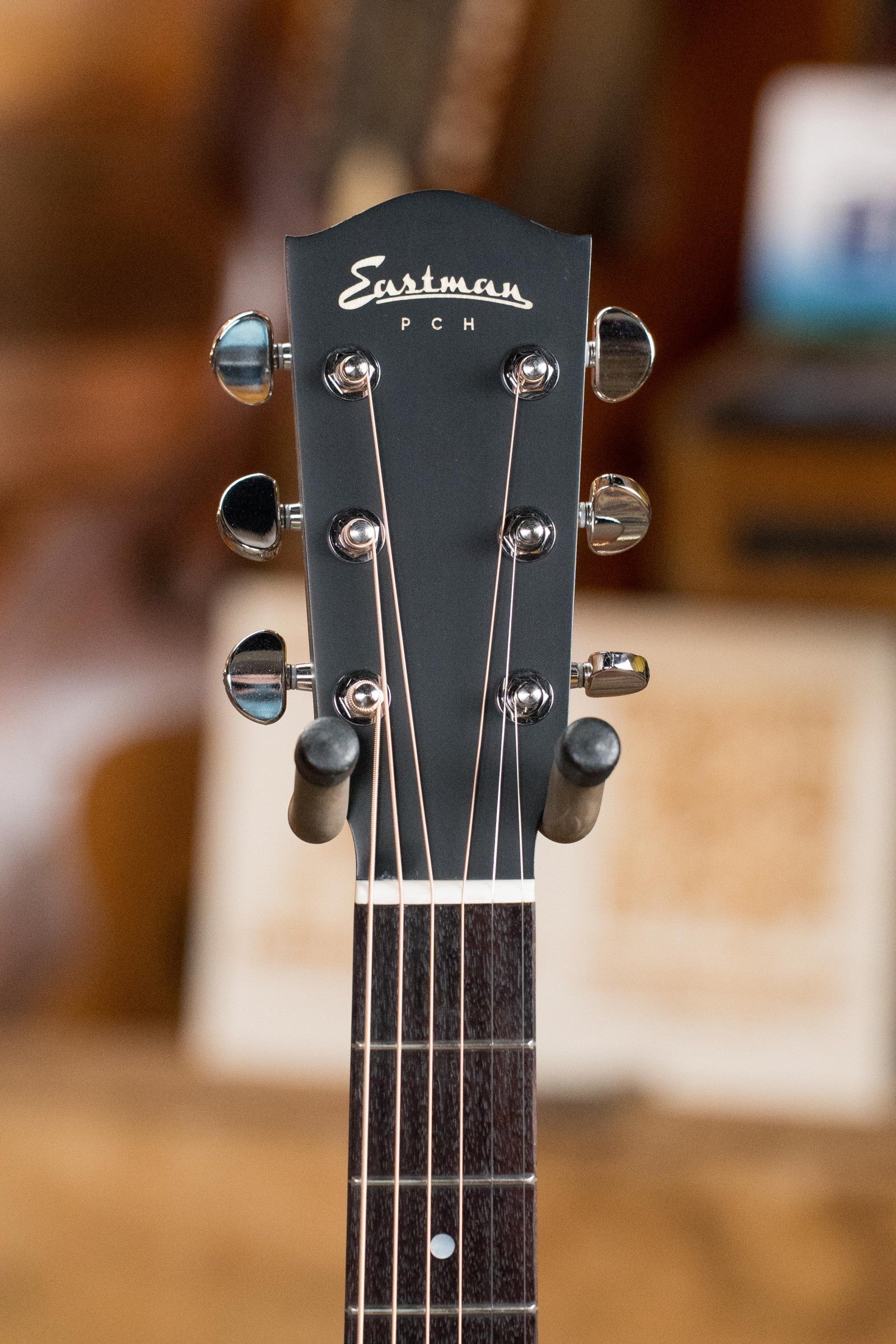 Eastman PCH2-OM Solid Sitka/Laminated Rosewood Orchestra Model Acoustic Guitar #0367