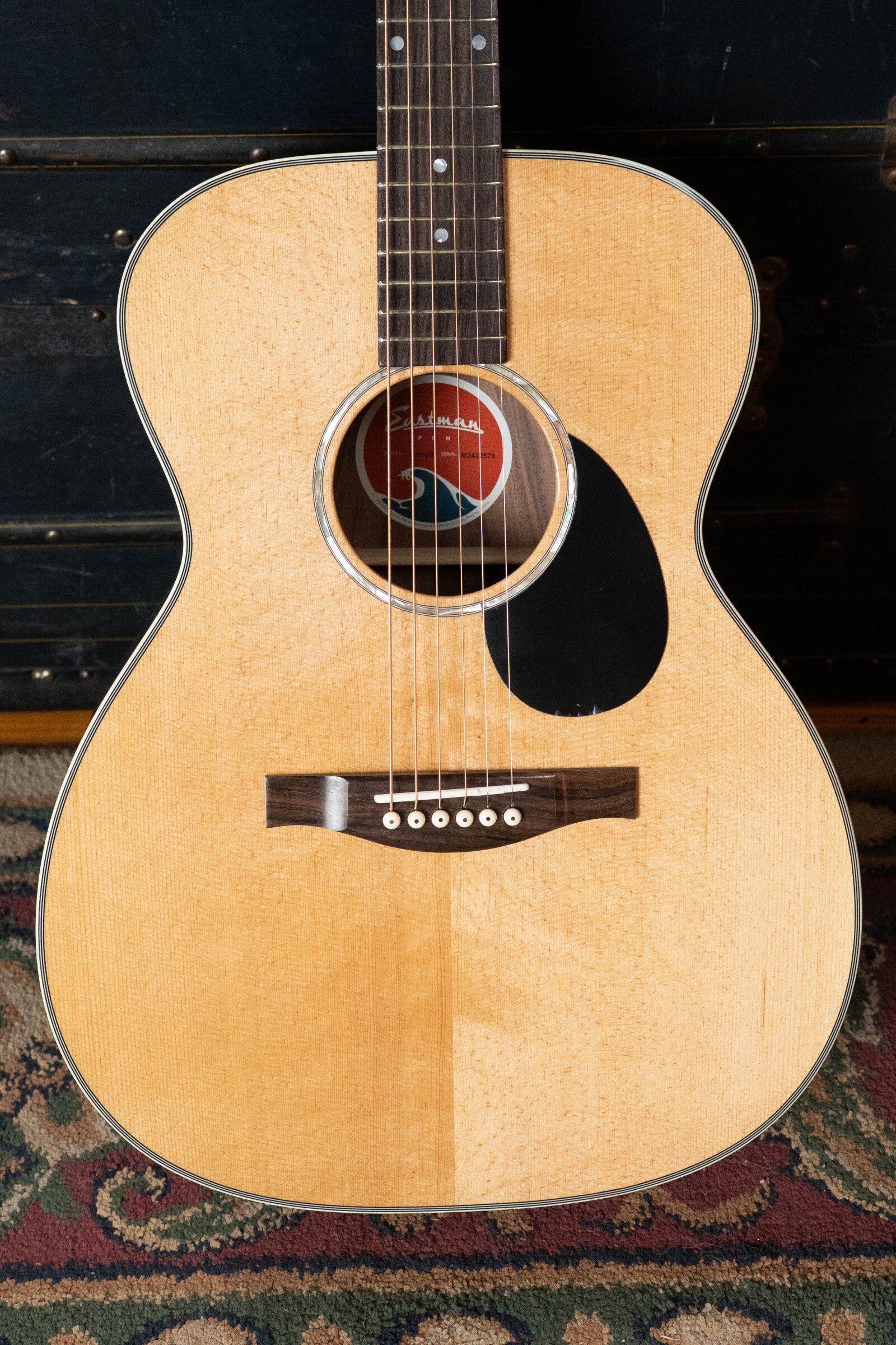 Eastman PCH2-OM Solid Sitka/Laminated Rosewood Orchestra Model Acoustic Guitar #2579