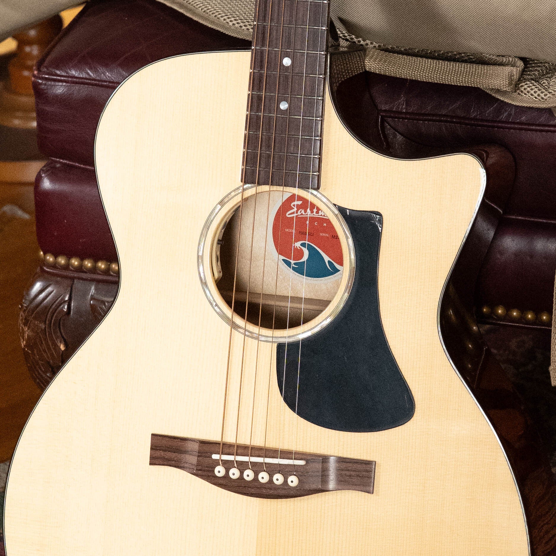 Eastman PCH3-GACE-CLA Sitka/Laminated Maple Grand Auditorium Guitar w/Fishman Pickup #8881