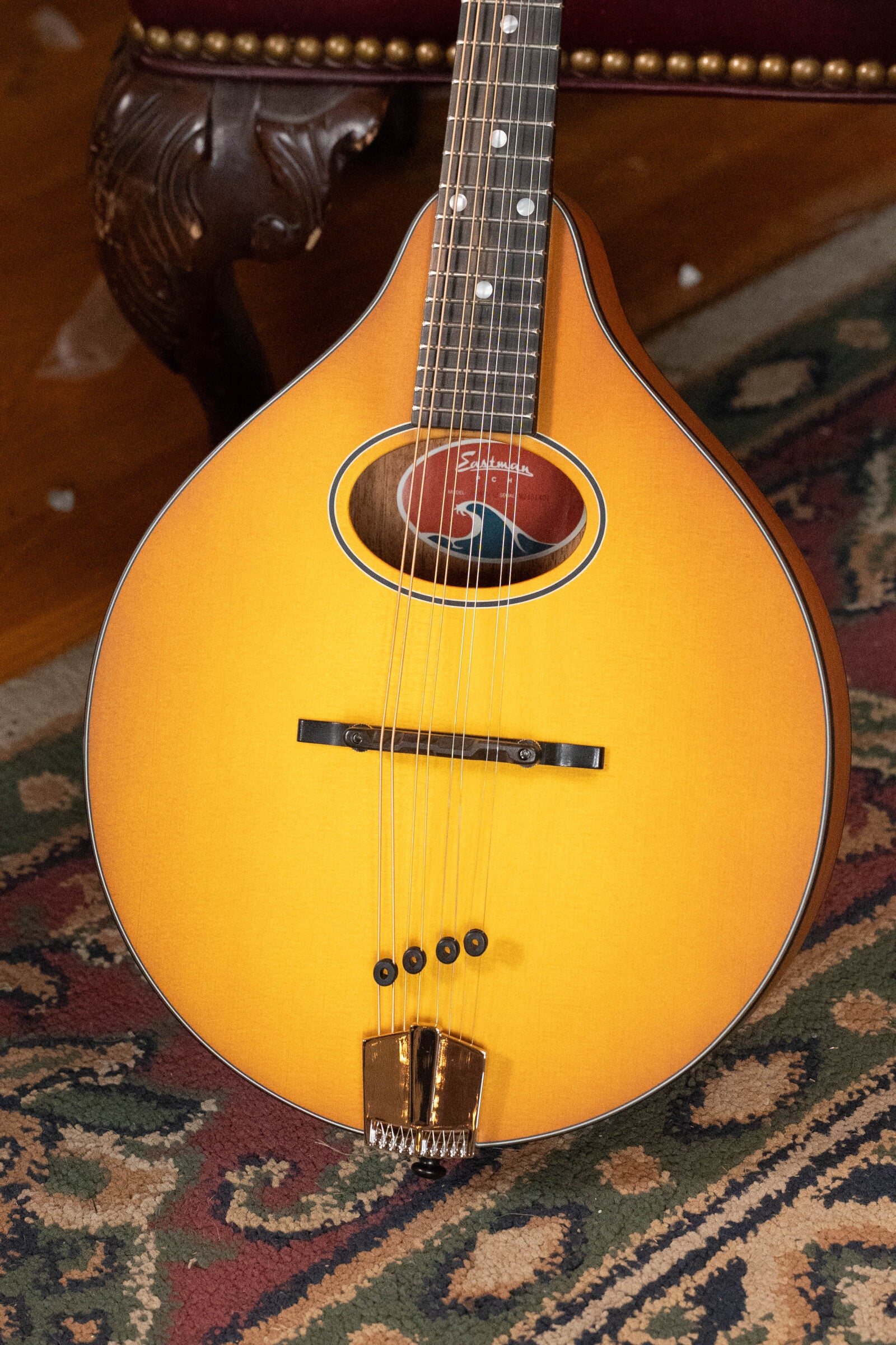 Eastman PCH-M104-GB Solid Spruce/Laminated Mahogany Goldburst Flattop A-Style Mandolin #1401