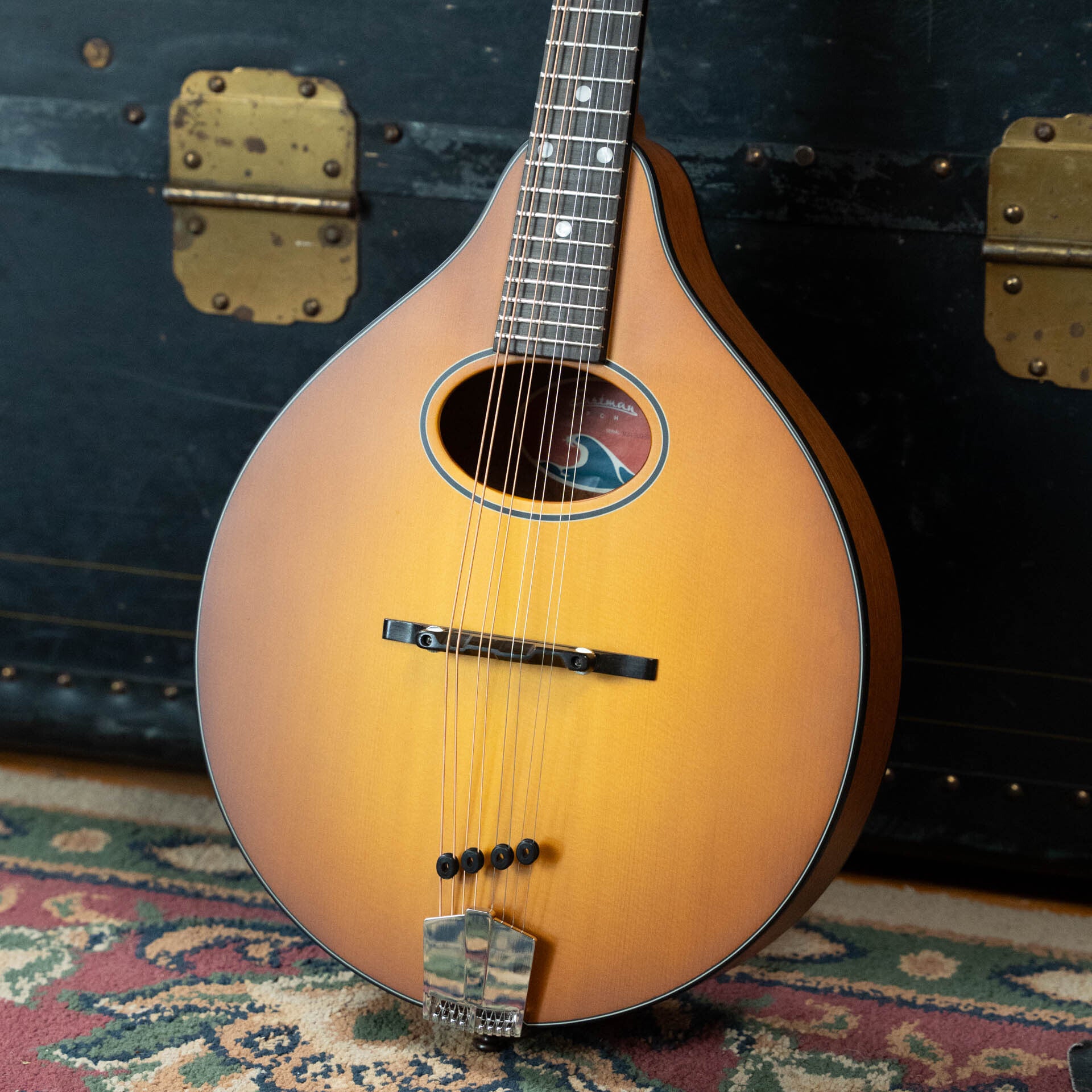 Eastman PCH-M104-GB Spruce/Laminated Mahogany Goldburst Flattop A-Style Mandolin #0958