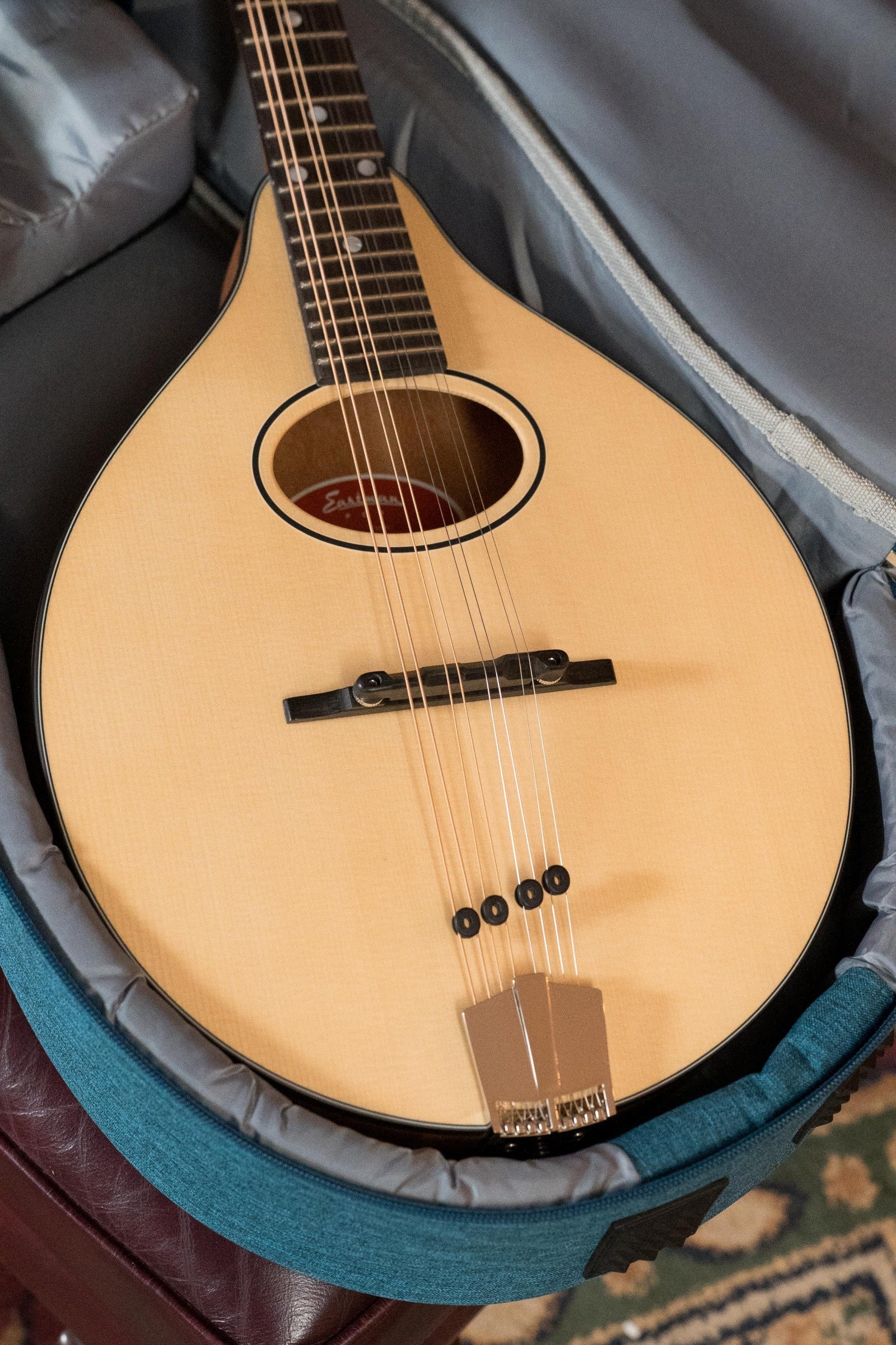 Eastman PCH-M104-NAT Spruce/Laminated Mahogany Natural Flattop A-Style Mandolin #1176