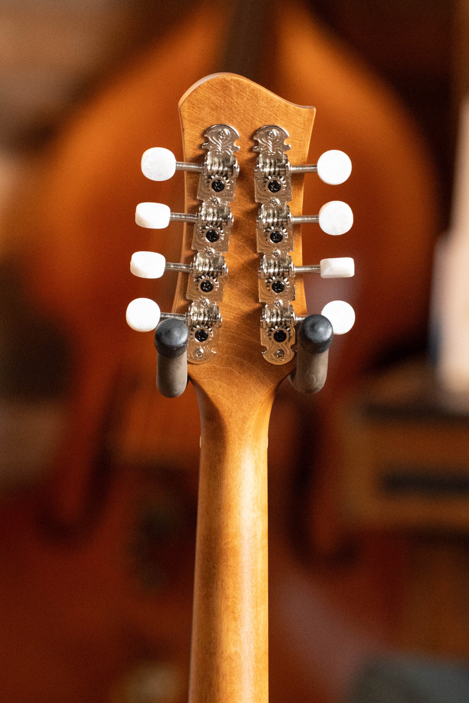 Eastman PCH-M104 Solid Spruce/Laminated Mahogany Flattop A-Style Mandolin #1541