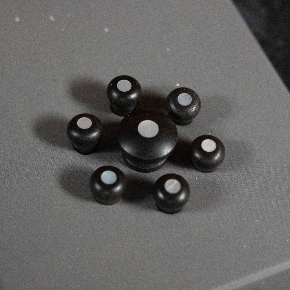 D'Addario Ebony Bridge Pins w/End Pin Set - Pearl Inlay