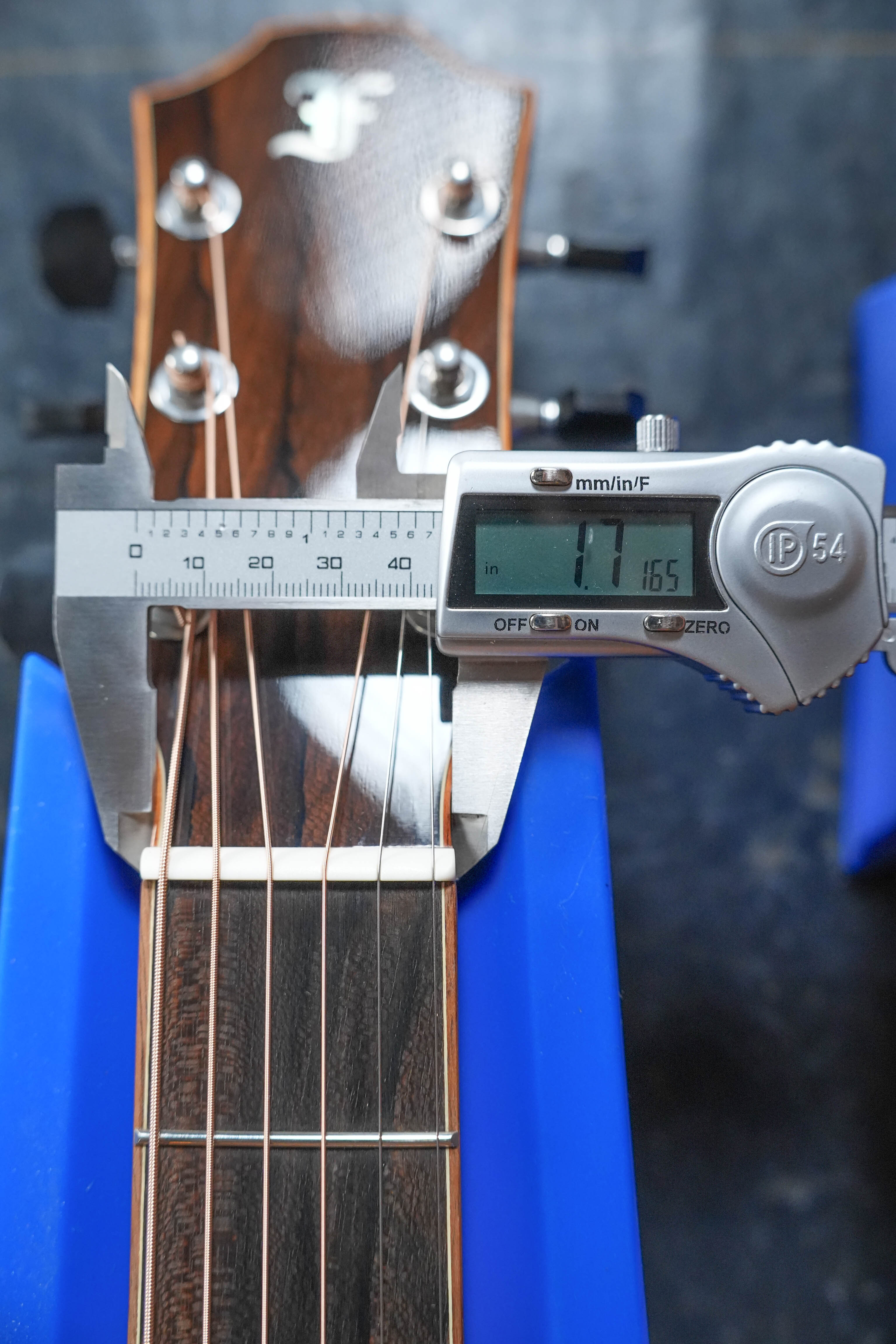 Furch Red Deluxe Spruce/Cocobolo Grand Auditorium Cutaway Acoustic Guitar #4265