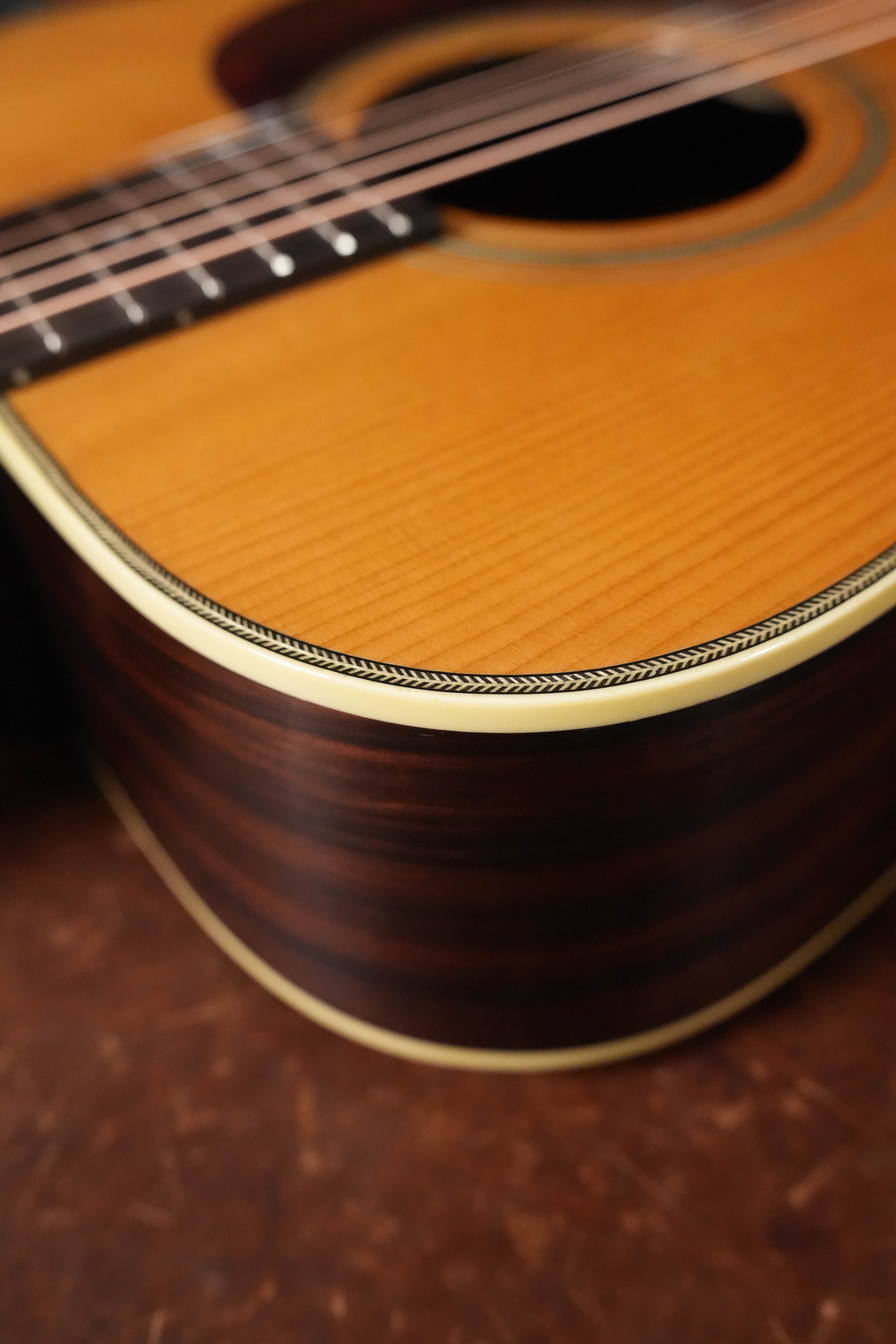 Gallagher The Bluegrass Bell Torrefied Adirondack/Rosewood Light Amber Finish Dreadnought Acoustic Guitar #4528