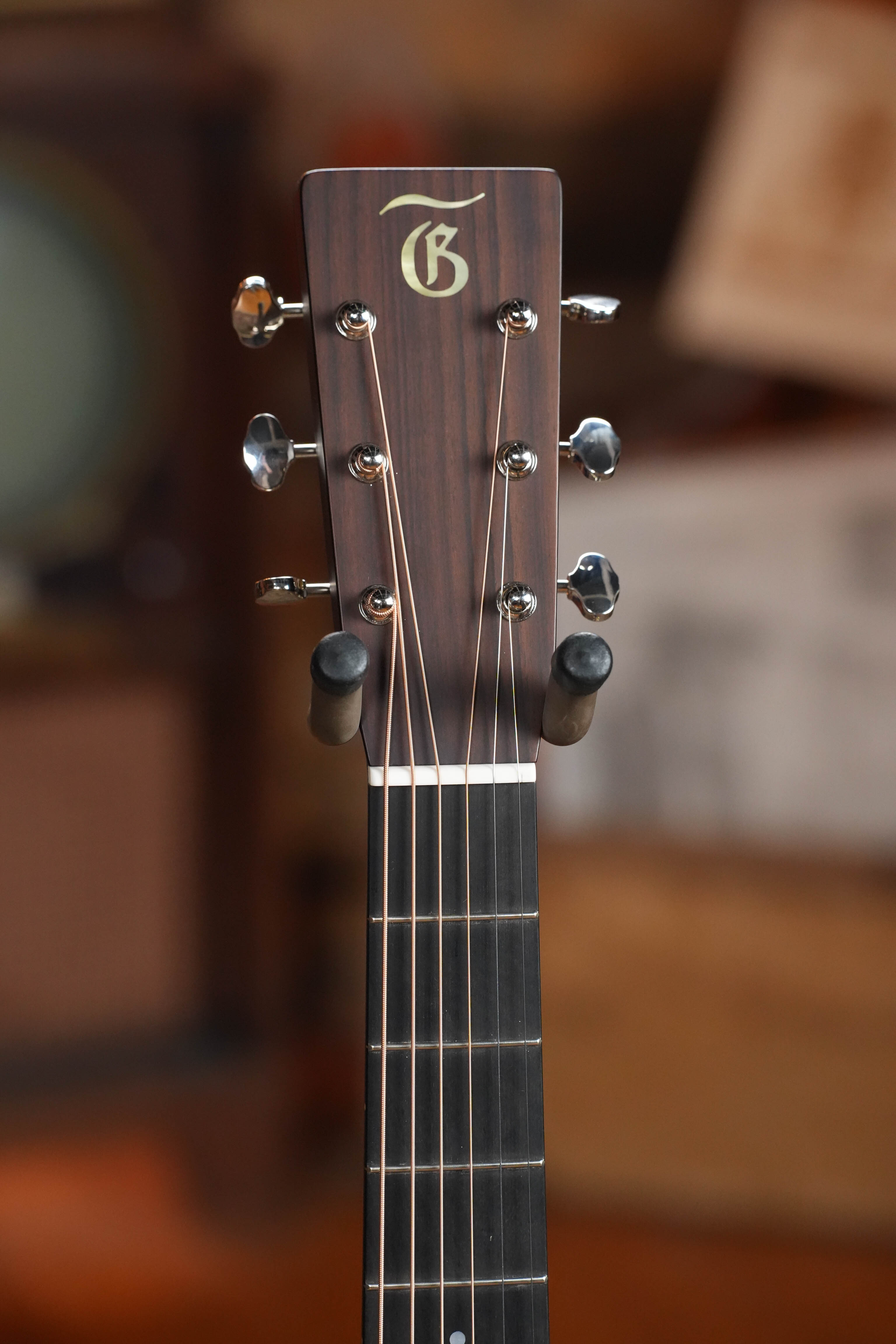 Gallagher The Bluegrass Bell Torrefied Adirondack/Rosewood Light Amber Finish Dreadnought Acoustic Guitar #4528