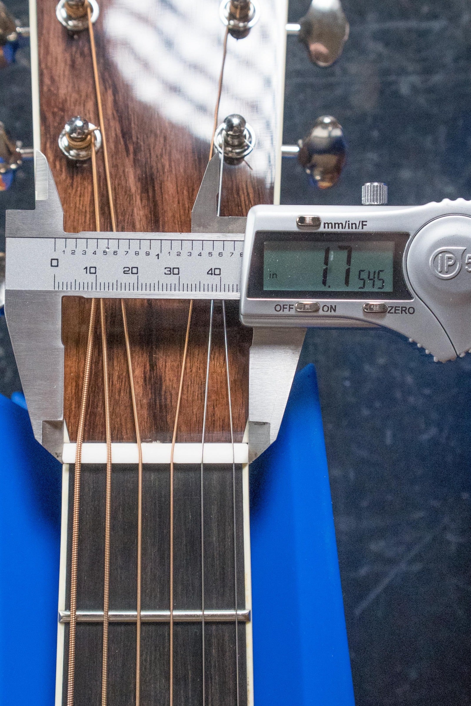 Gallagher Doc Watson Sitka/Mahogany Dreadnought Guitar #4347