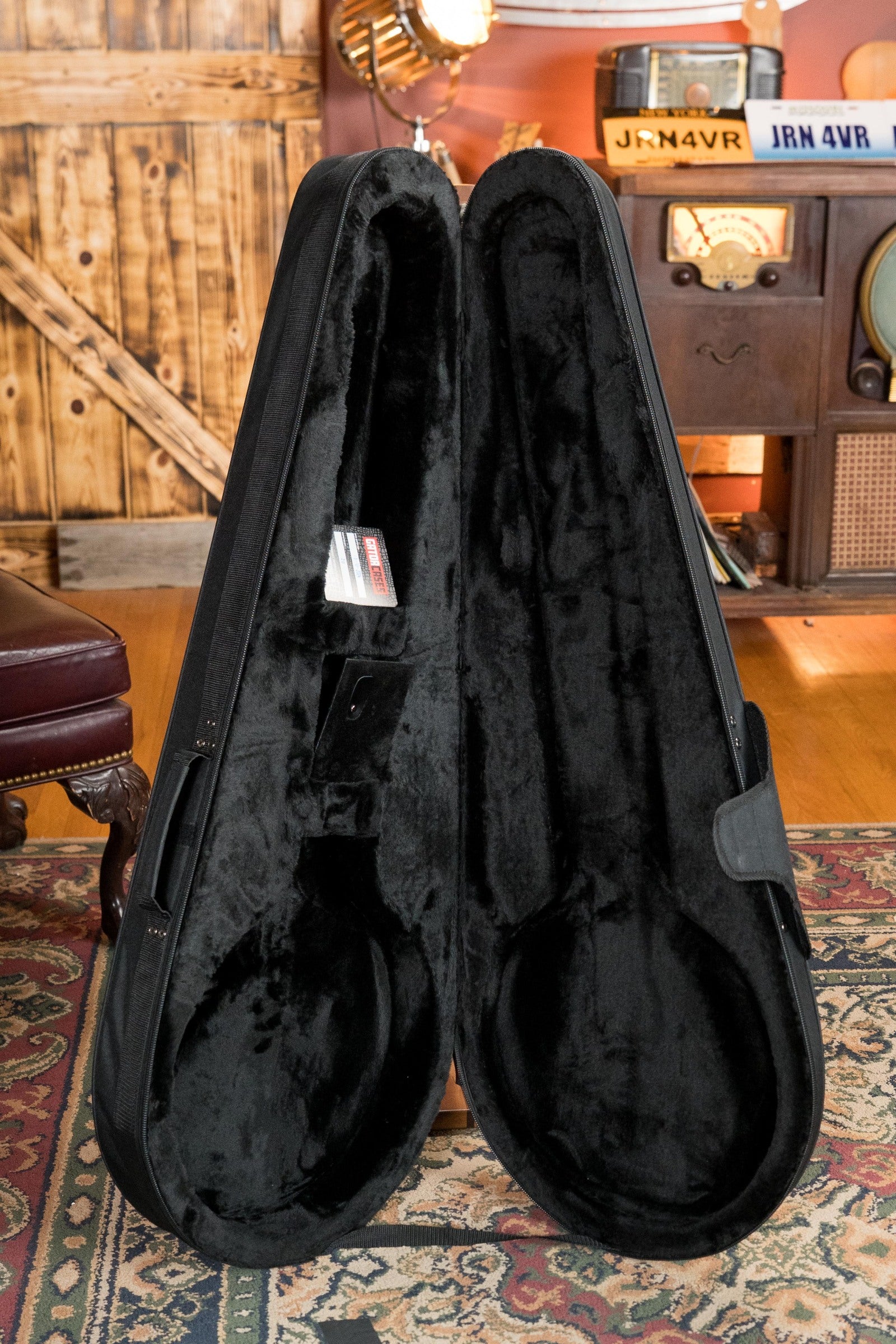 Gator Lightweight Mandolin Case