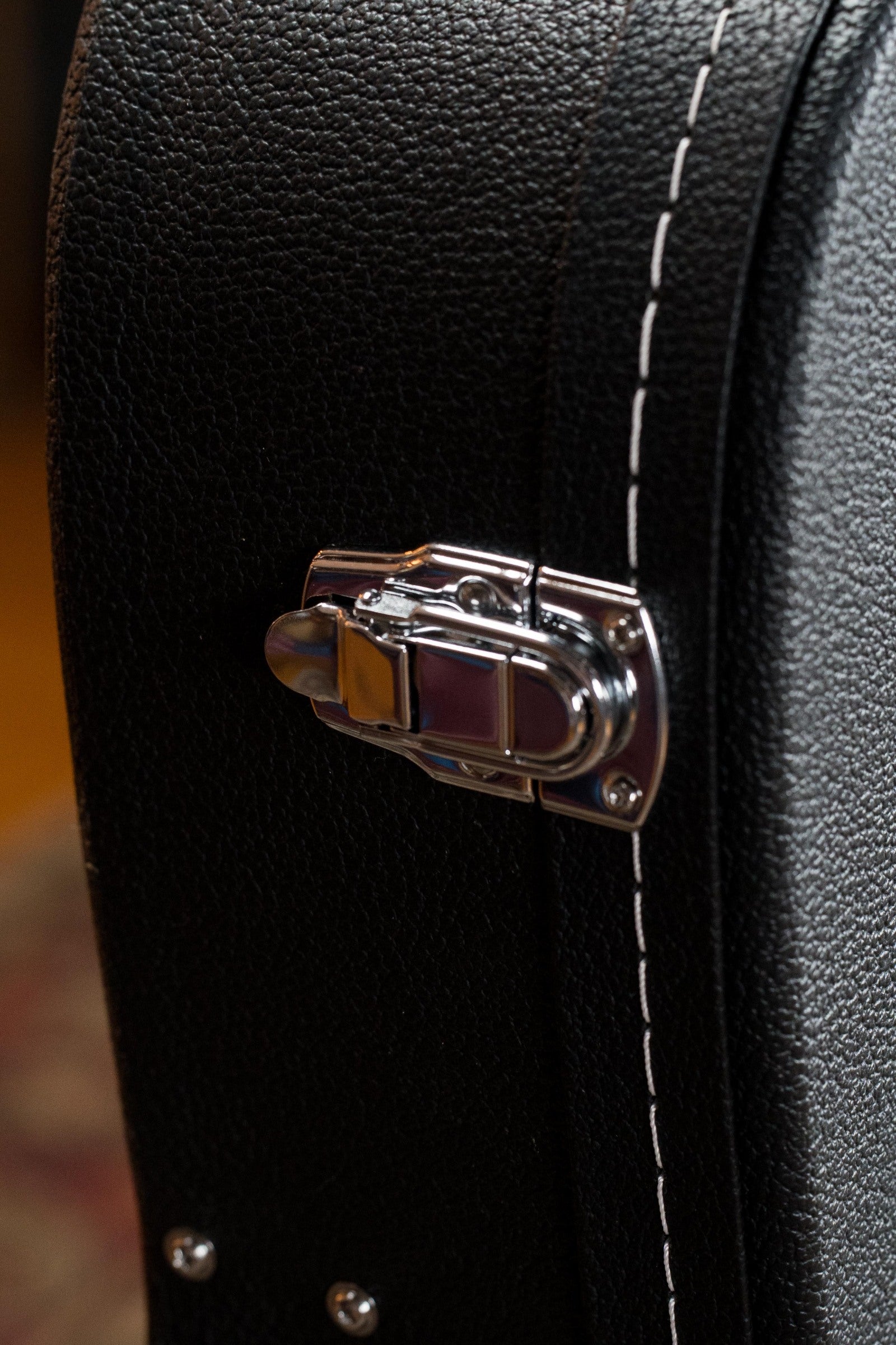 Gator Classical Guitar Deluxe Wood Case