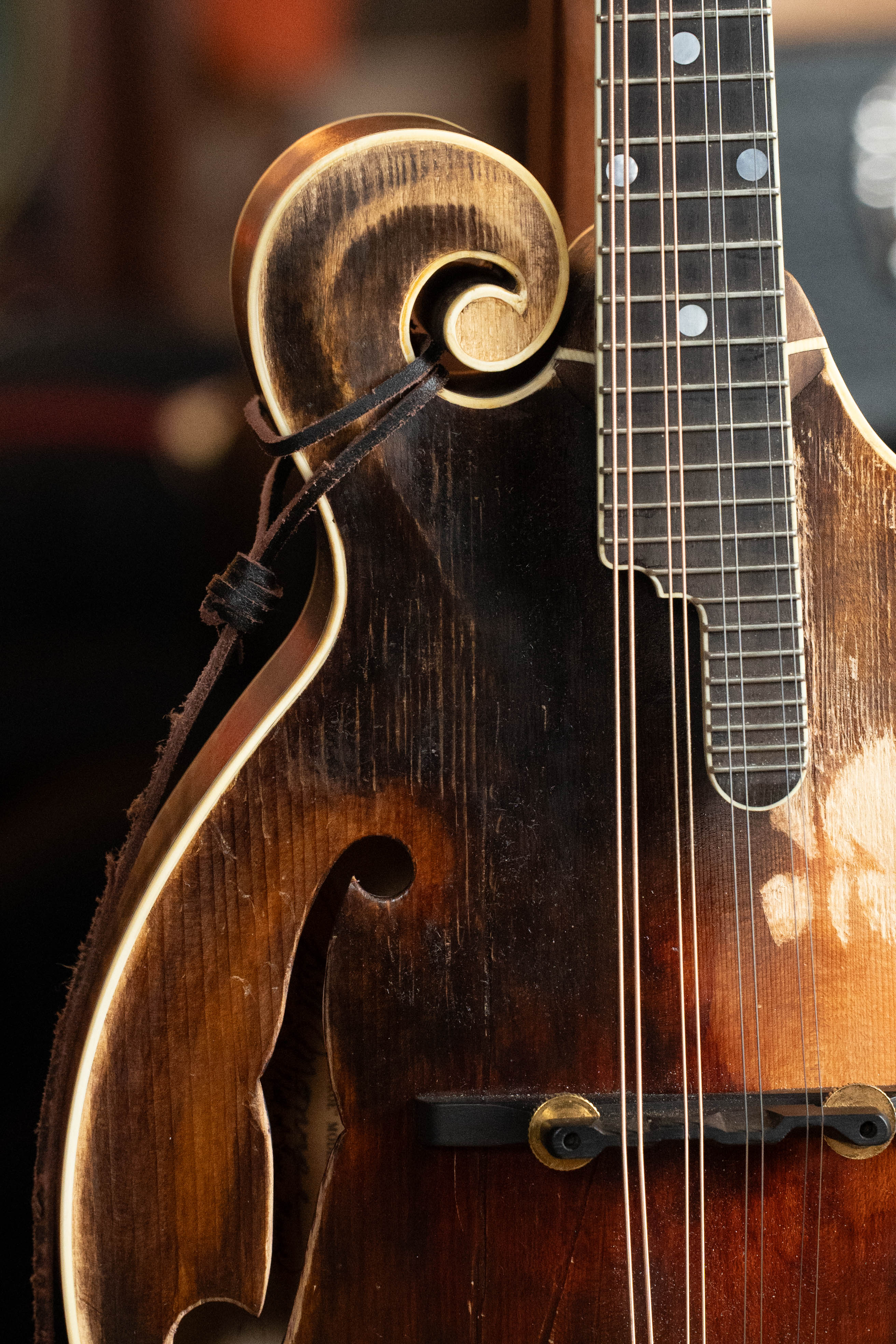 F-5 Hall of Fame Monroe Cremona  Burst Mandolin GH