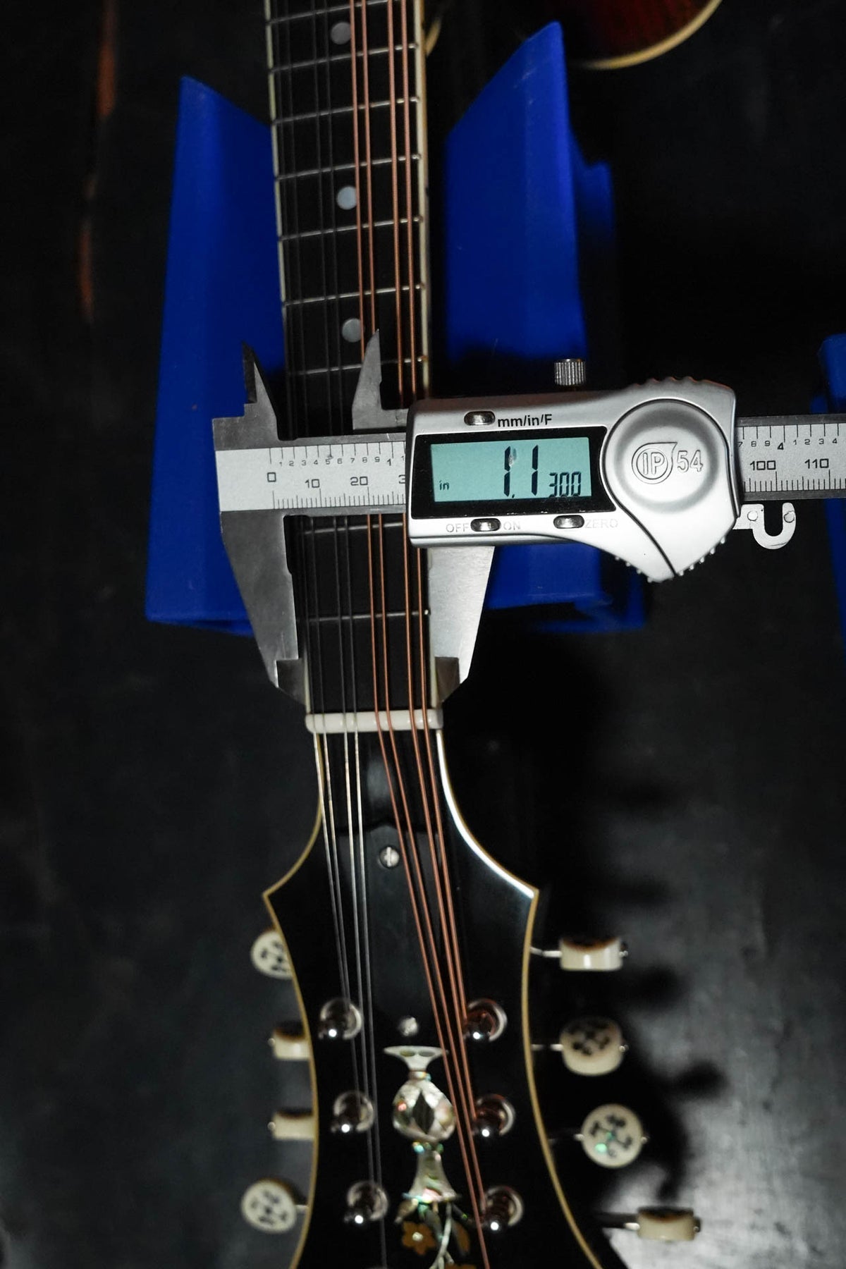 Gold Tone Grandmaster Mandolin Victorian Varnish Finish #9355