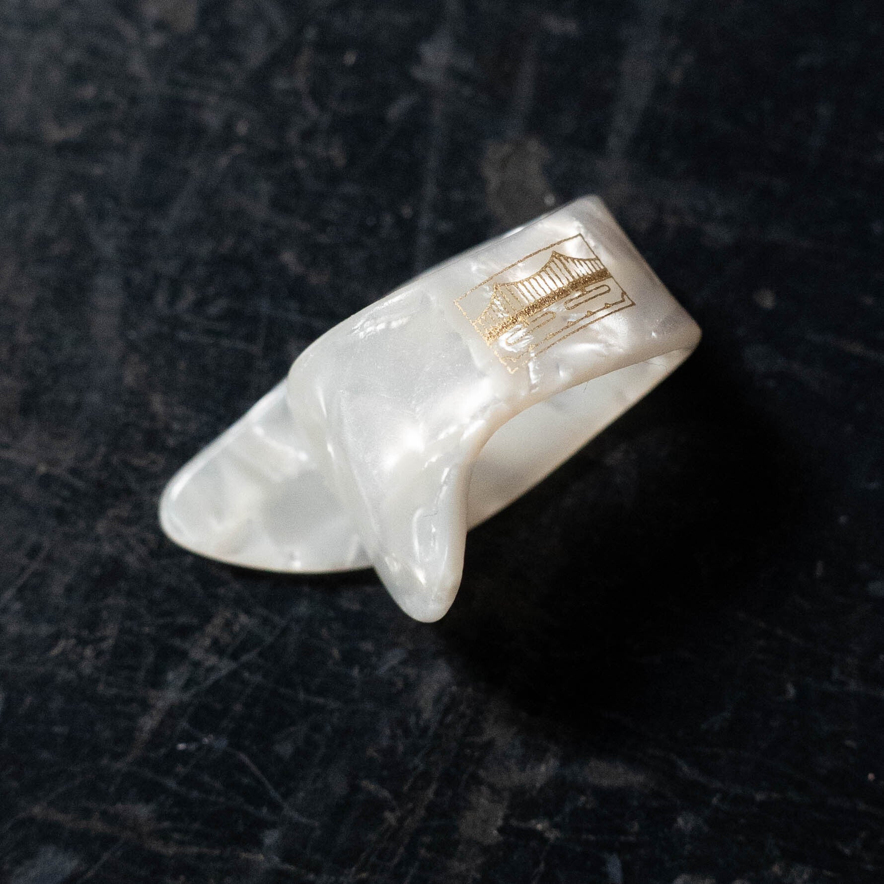 Golden Gate GP-8 Pearl Thumb Pick - LARGE & Extra Thick