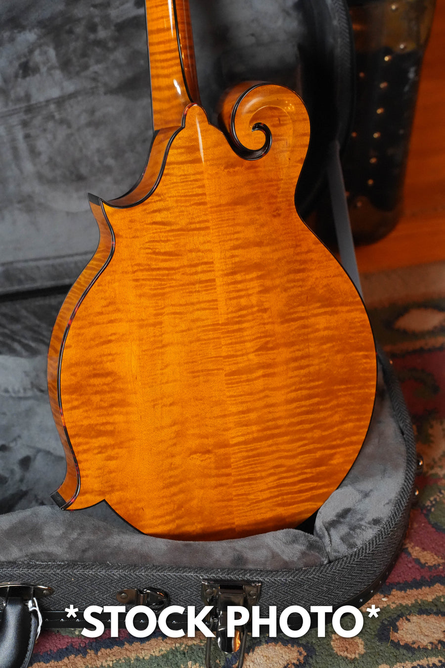 *Pre-Order Deposit ONLY* Gold Tone Grandmaster Mandolin Elite - Honey Amber Finish