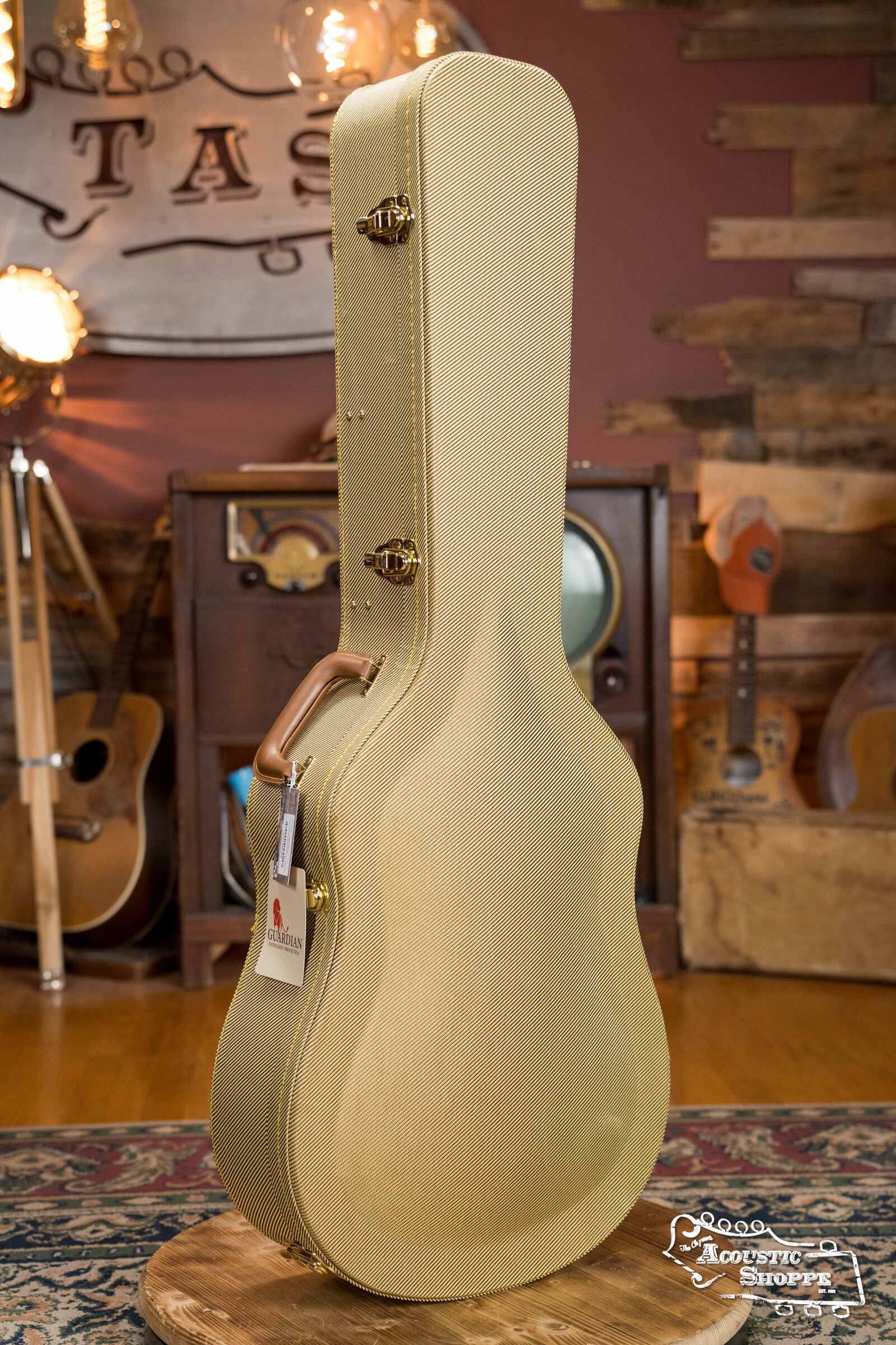 Guardian CG-035-D Tweed Hardshell Case-Dreadnought