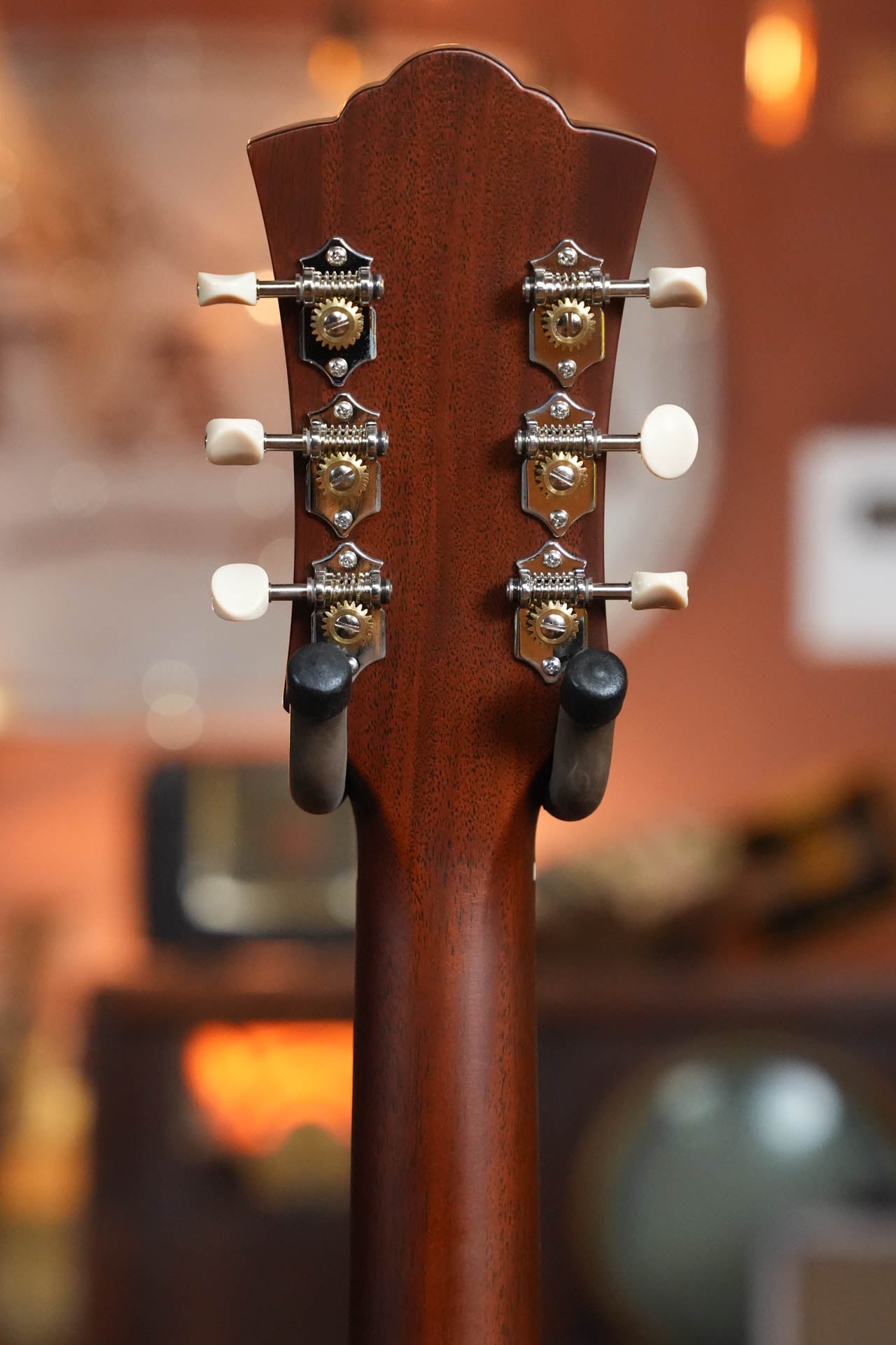 Guild D-20 Dreadnought Acoustic Guitar #0740
