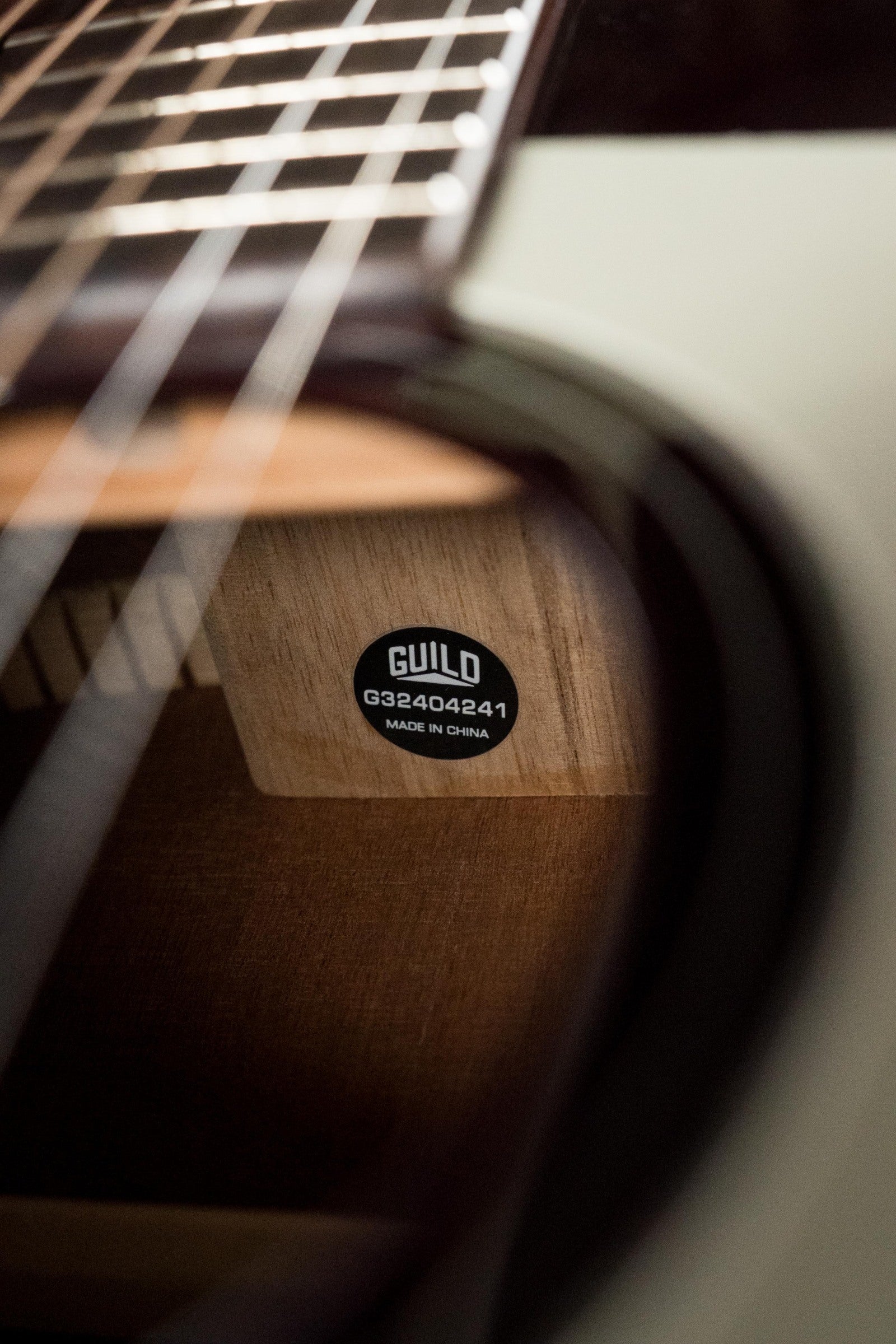Guild DS-240 Memoir Sitka/Mahogany Wine Red Slope Shoulder Dreadnought Acoustic Guitar #4241