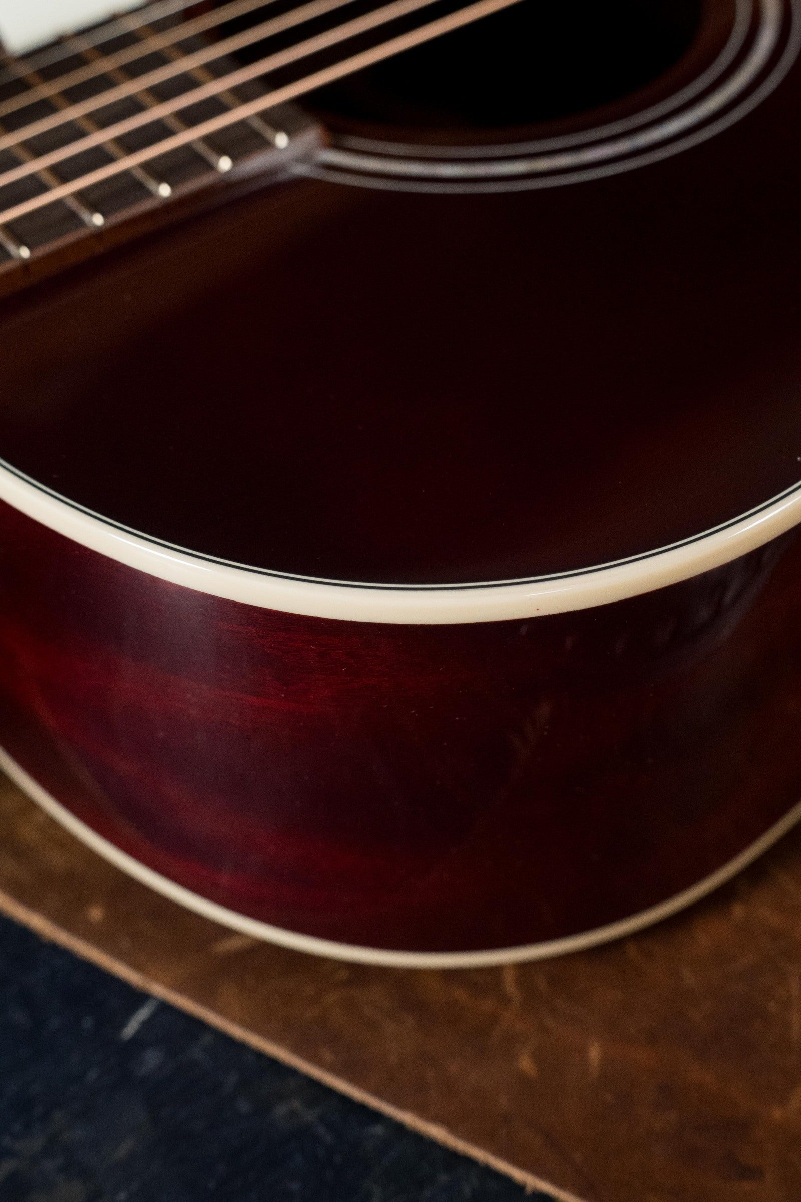 Guild DS-240 Memoir Sitka/Mahogany Wine Red Slope Shoulder Dreadnought Acoustic Guitar #4241