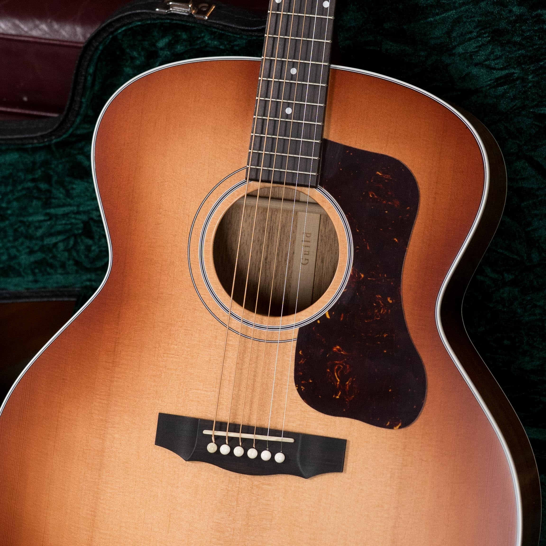 Guild F-40 Standard Sitka/Mahogany Pacific Sunset Burst Jumbo Acoustic Guitar #0068