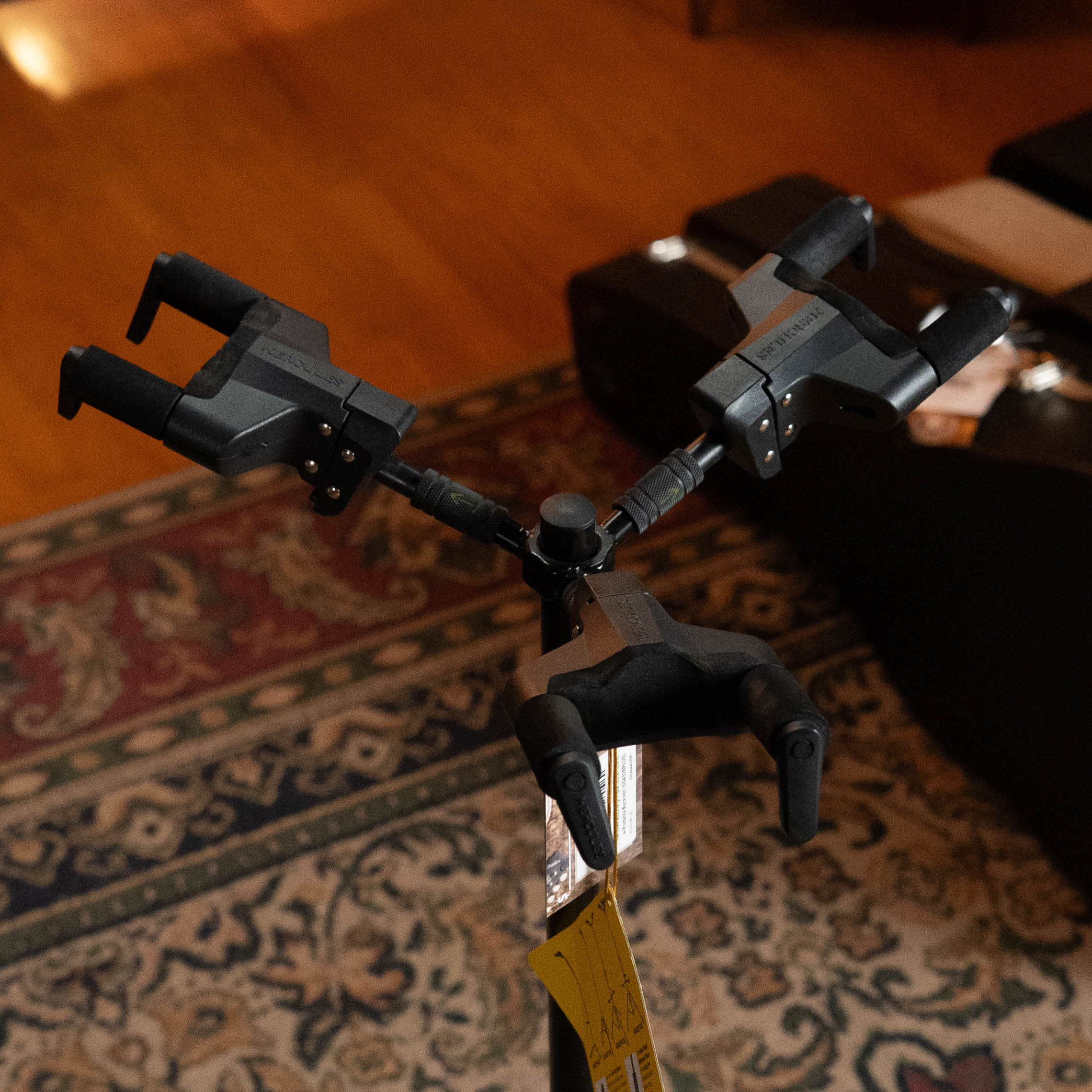 Hercules Auto Grip Triple Guitar Stand w/Foldable Backrest (GS432BPLUS)